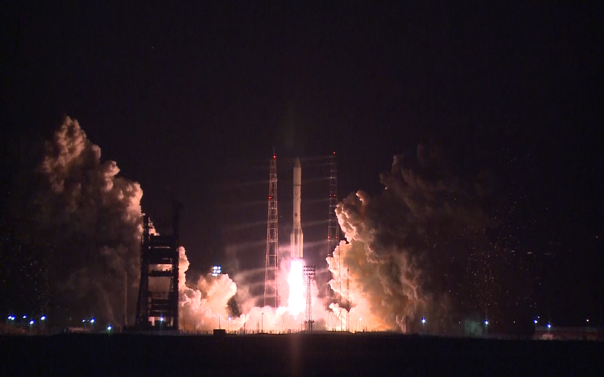 Lanzamiento del satélite Blagovest el 21 de diciembre de 2018 — Protón M