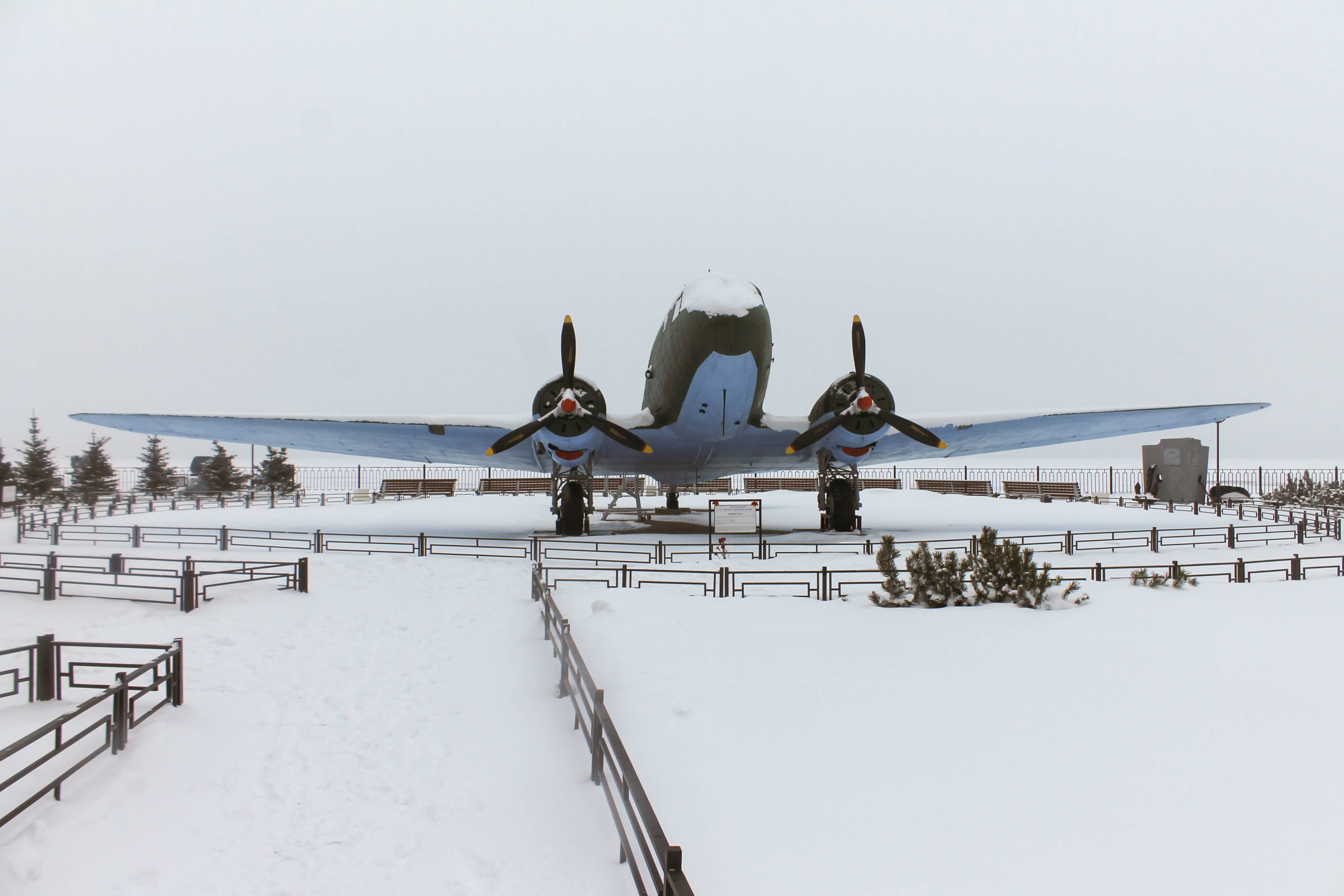 Douglas DC-3