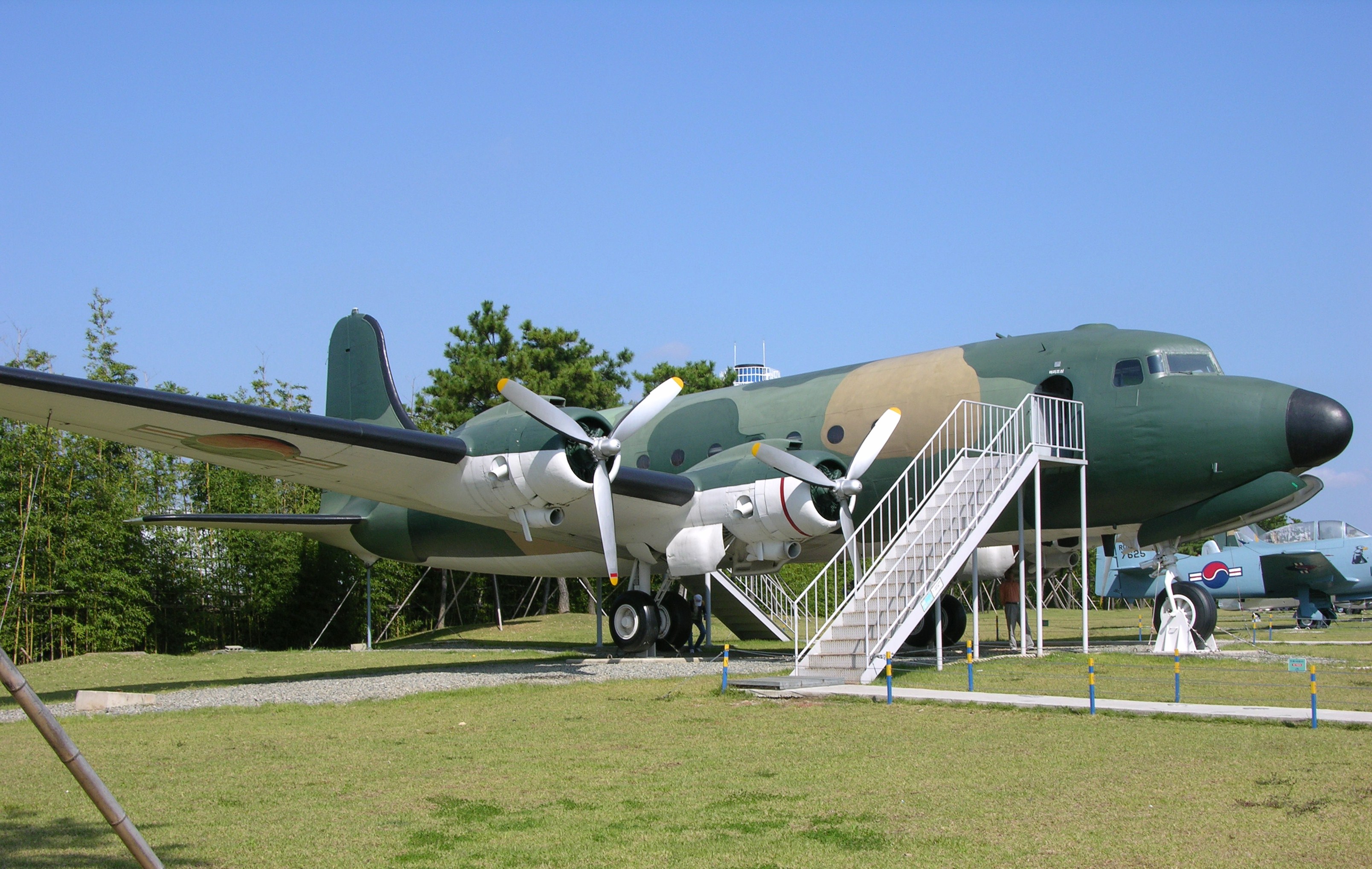 Douglas DC-4