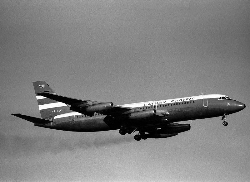 1973 08 18 HANEDA VR HGC Cathay Pacific Airways Convair CV-880