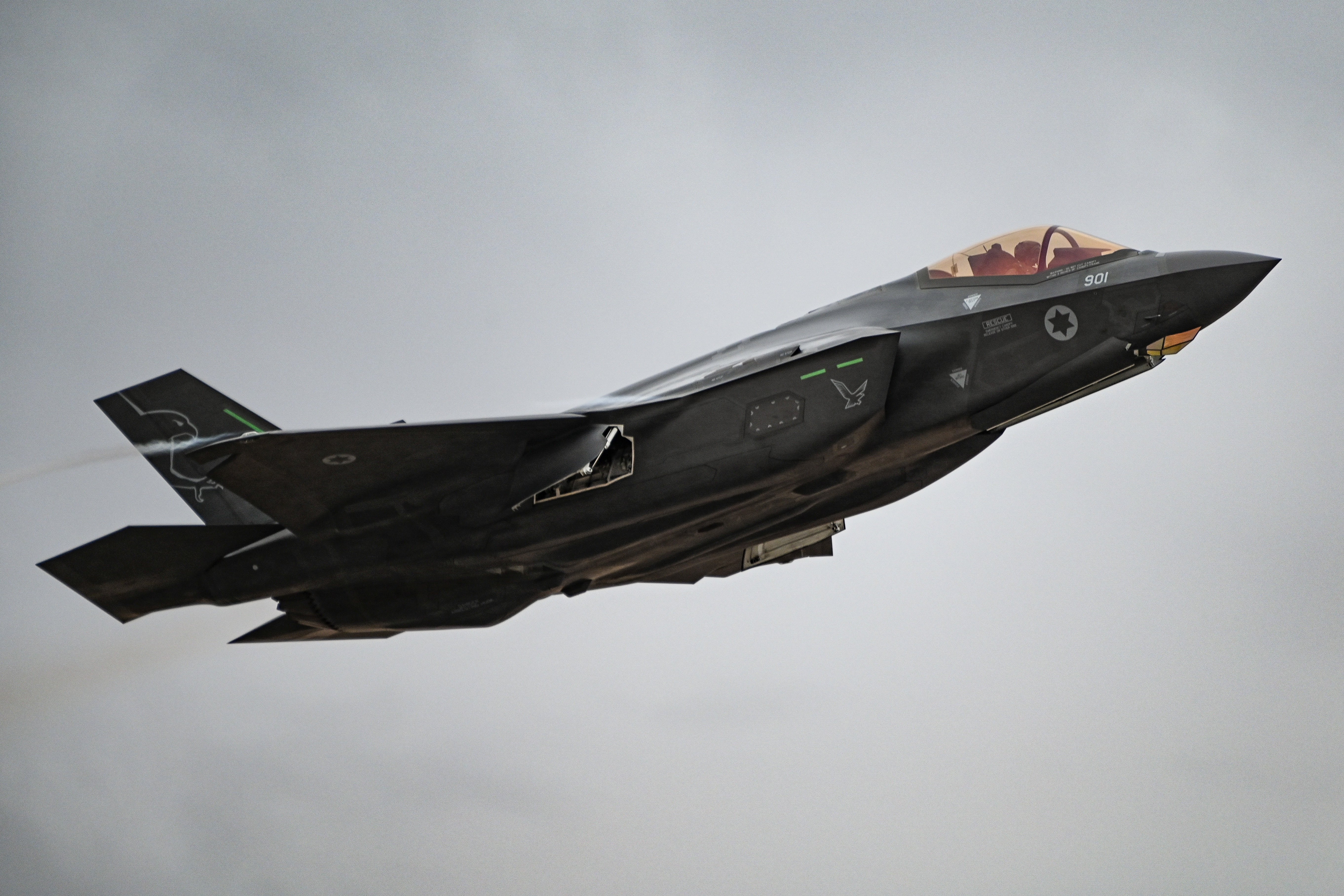230314 F-ZB805 0711 - El 20.º Ala de Caza despega con participantes de Red Flag Nellis 23-2
