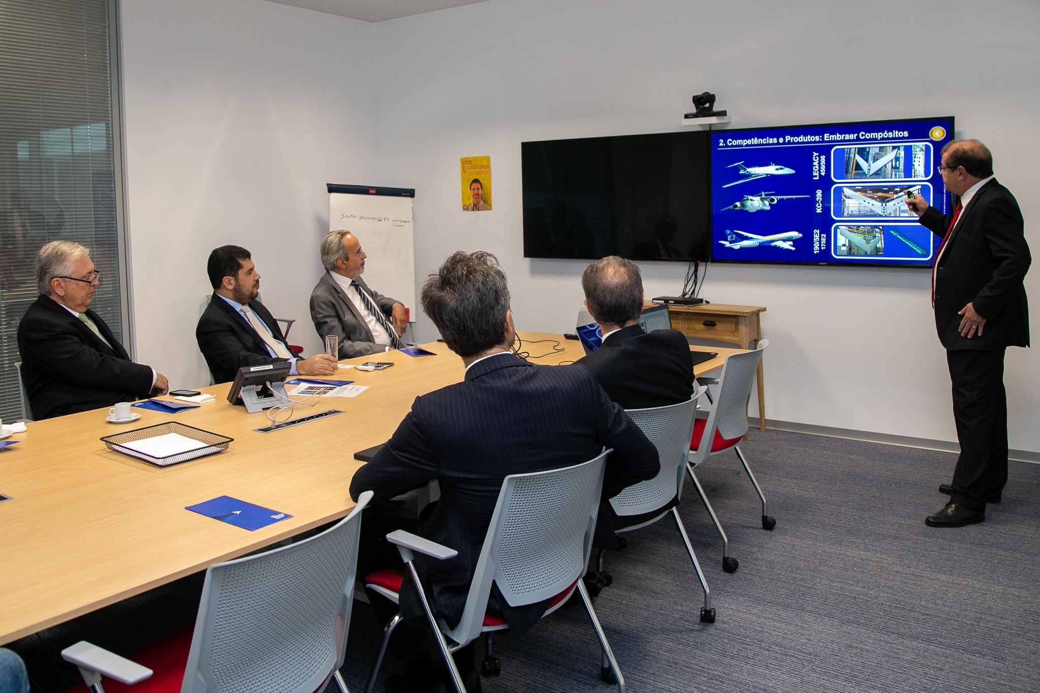 28 06 2018 - Visit to the Embraer factory in Évora