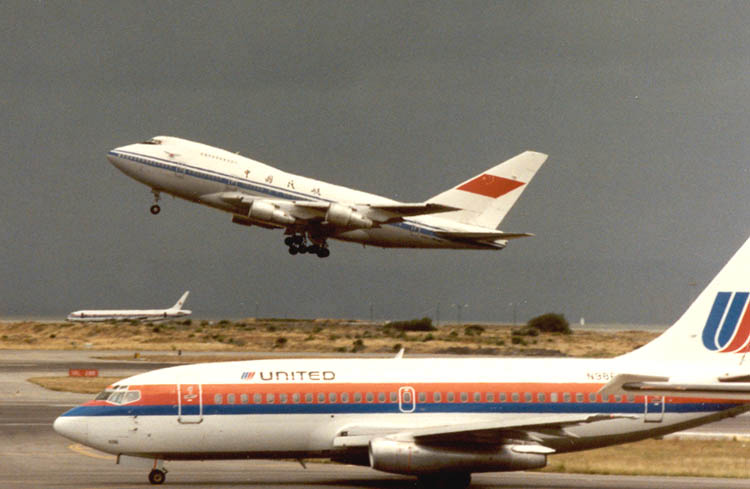 Boeing 747