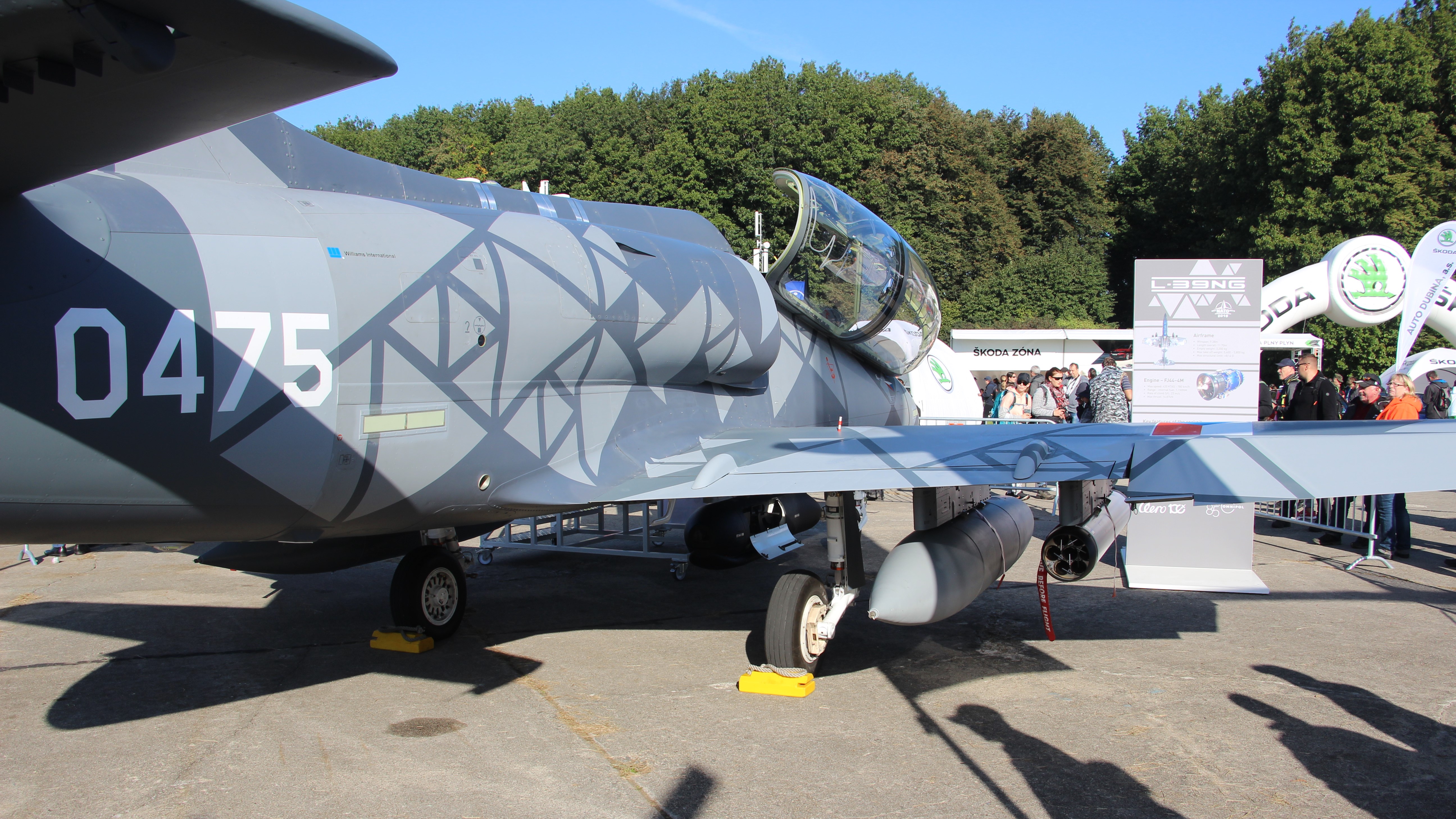 Aero L-39NG (Skyfox), prototipo de serie 0475, vista 2