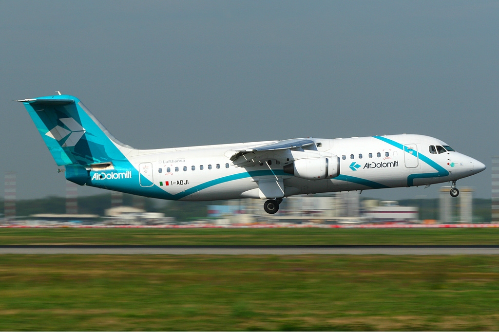 Air Dolomiti B Ae 146-300