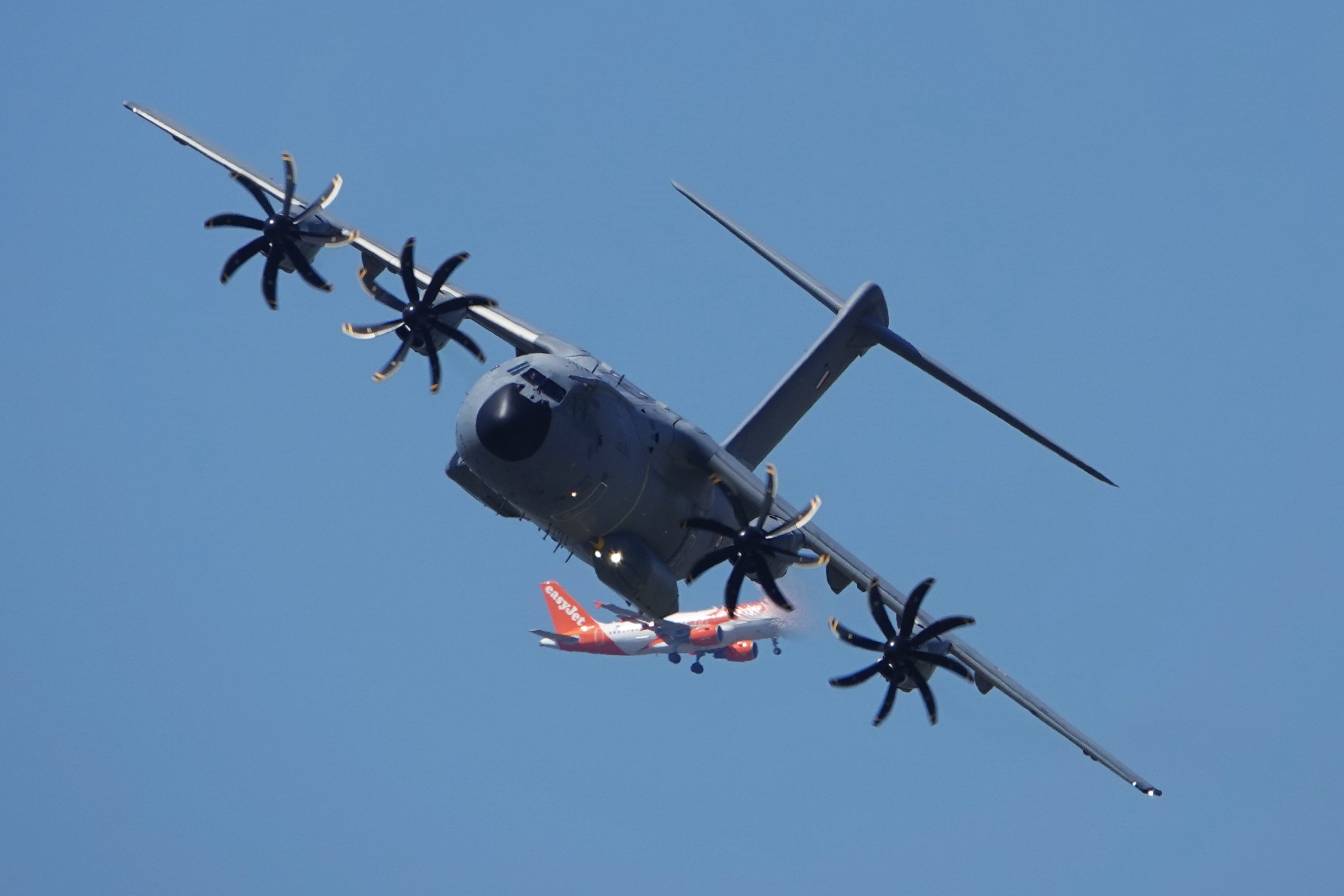 ¿Cuantos aviones militares tiene españa?