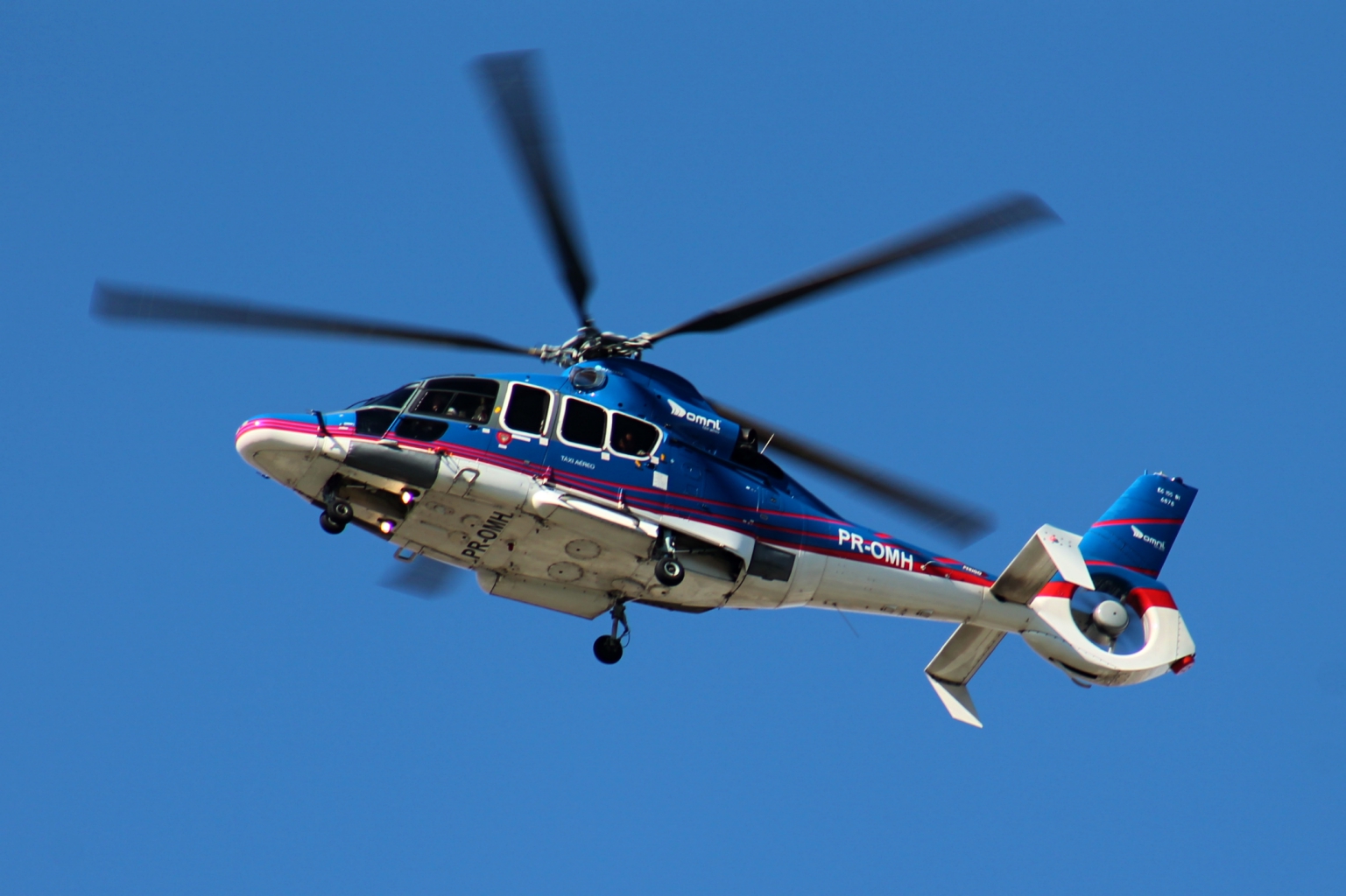 Airbus Helicopters H155 Dauphin Rafael Luiz