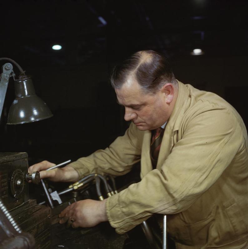 La production aéronautique en Grande-Bretagne, 1944 TR2032