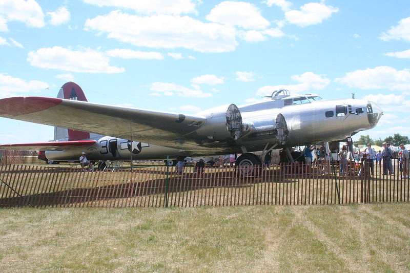 Aluminum Overcast B-17 (2005)