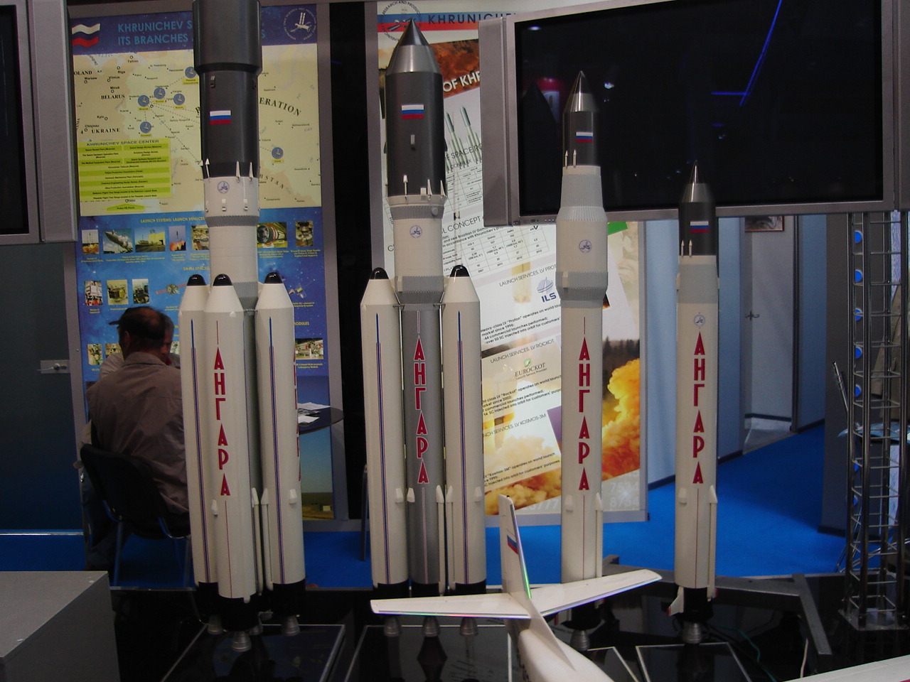 Angara rocket family models