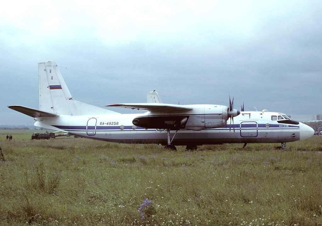 Antonov An-24B AN