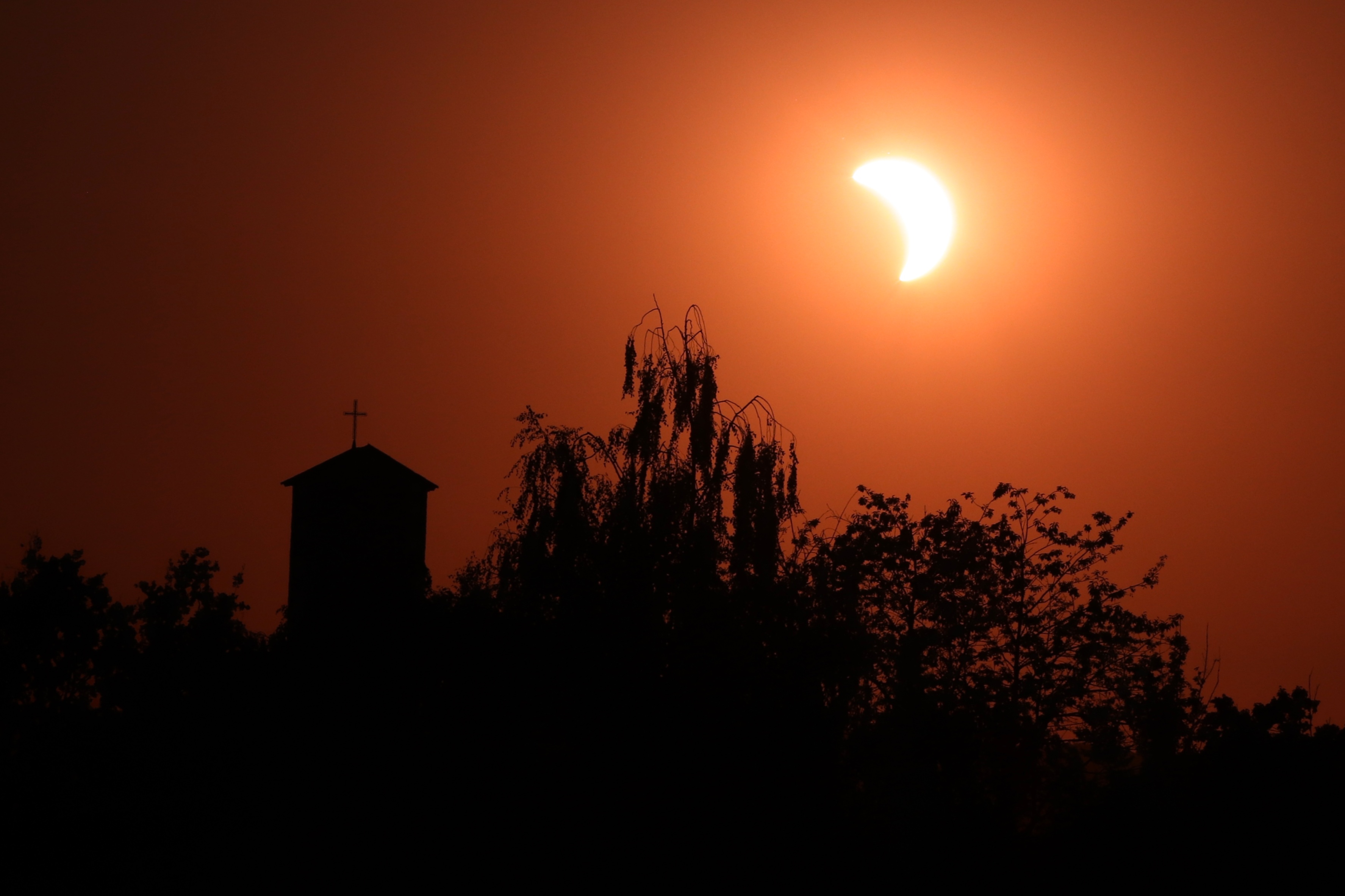 August 2026 solar eclipse at sunset