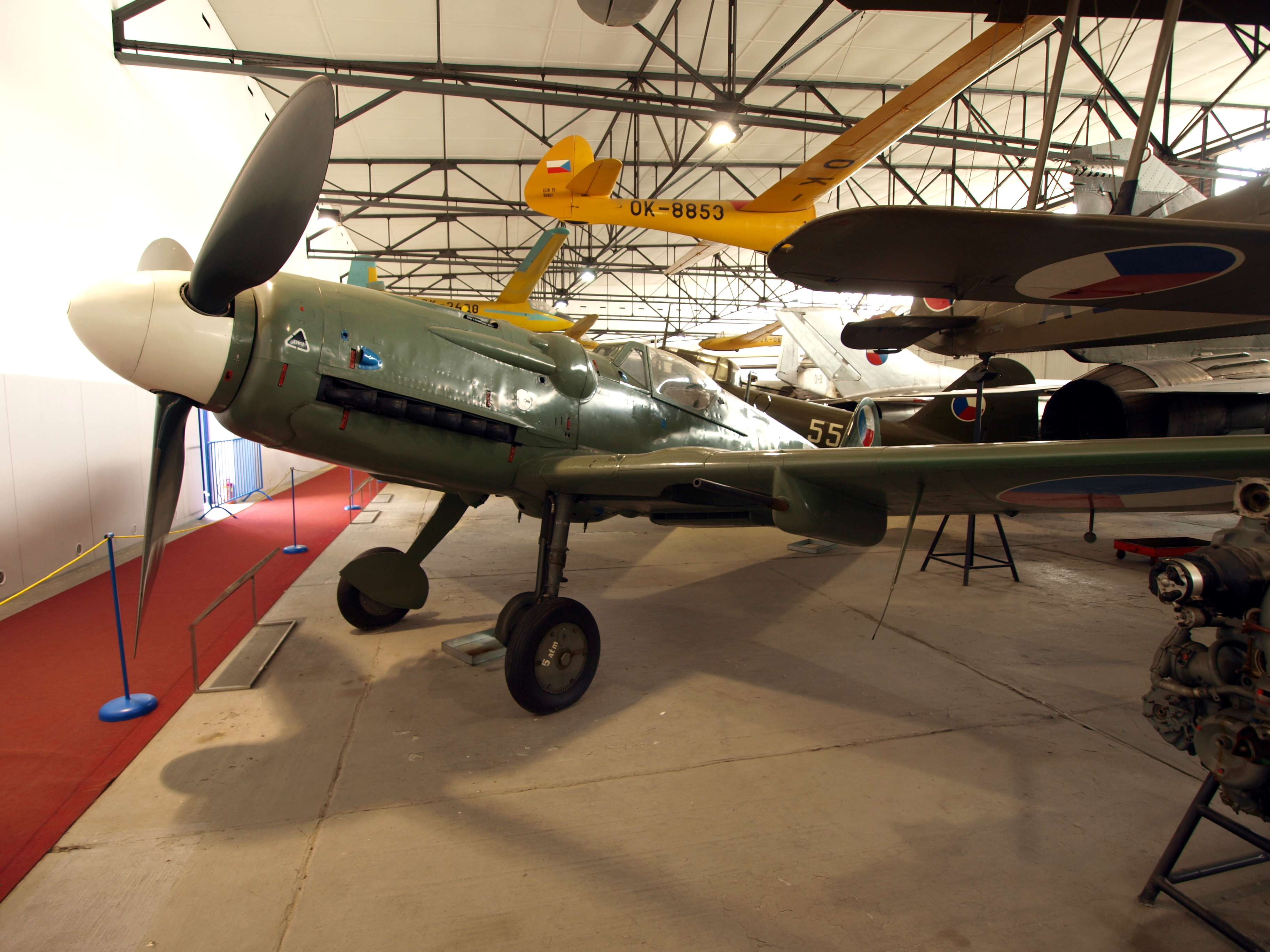 Avia S-199 (Czech version Messerschmitt Bf 109) (UF 25) pic2