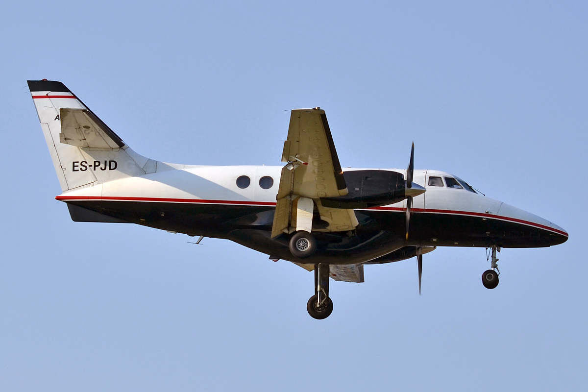 Avies, ES-PJD, BAe Jetstream 31
