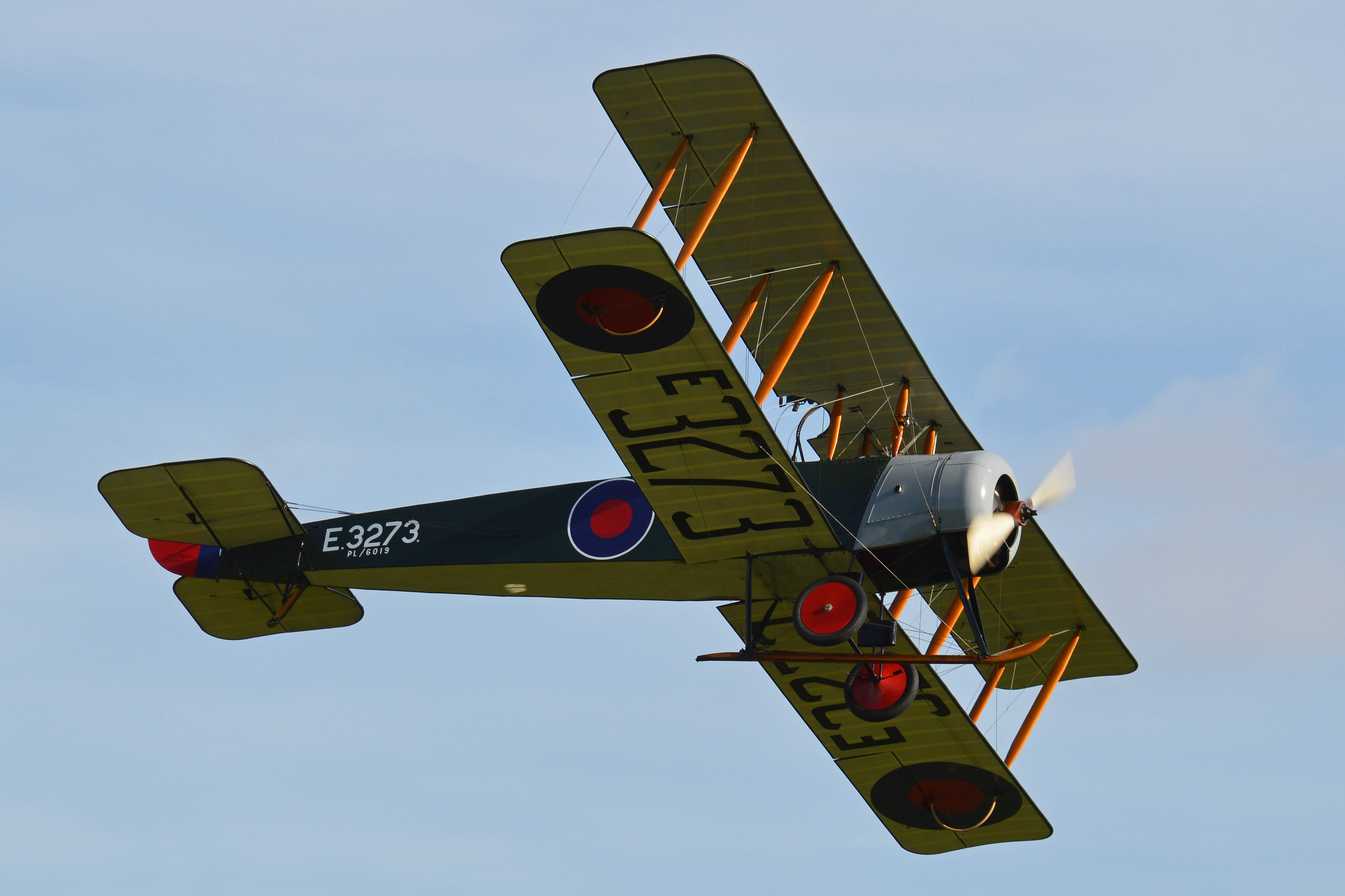 Avro 504K E3273 de la Shuttleworth Collection en vol