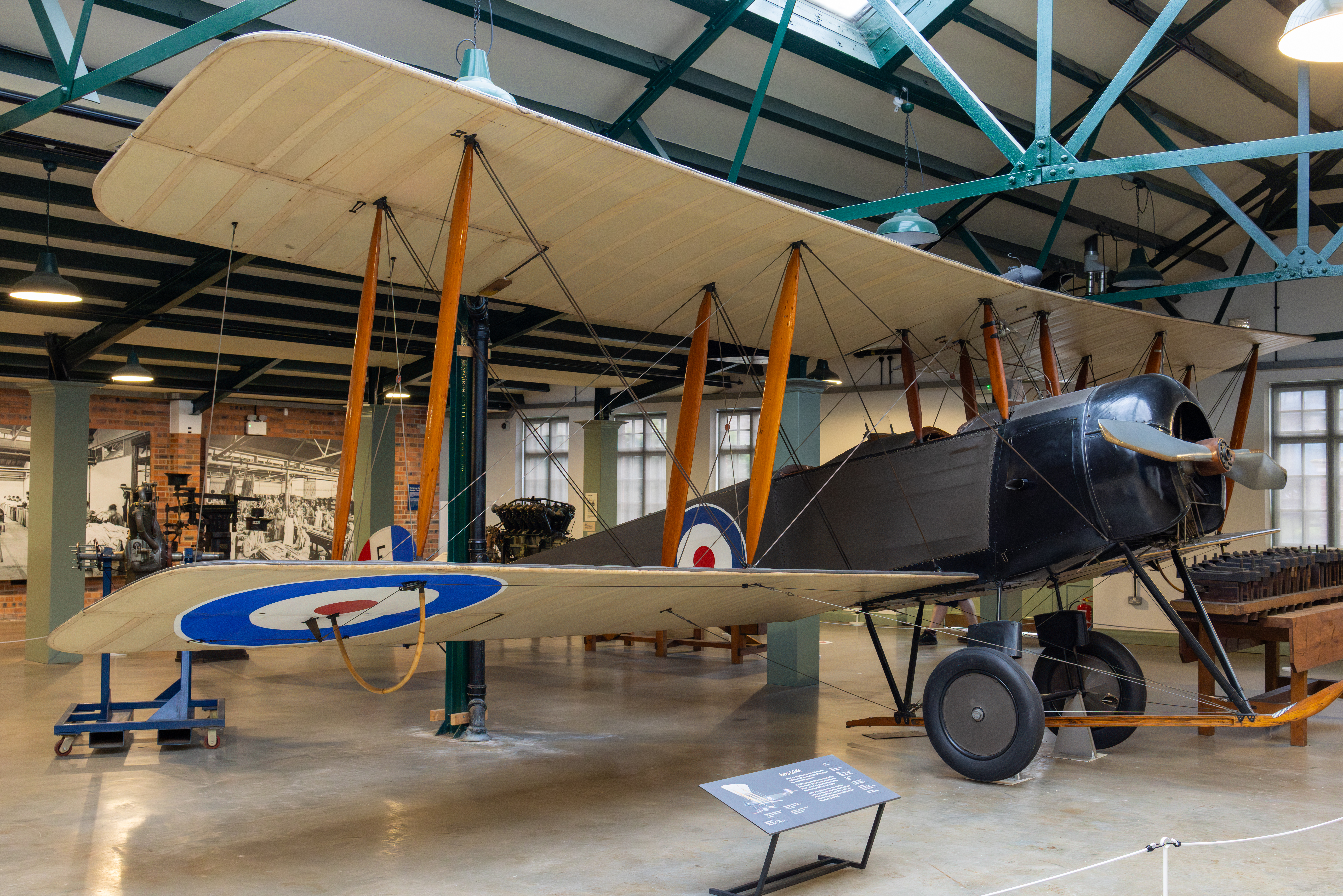 Avro 504K conservado en el RAF Museum de Londres