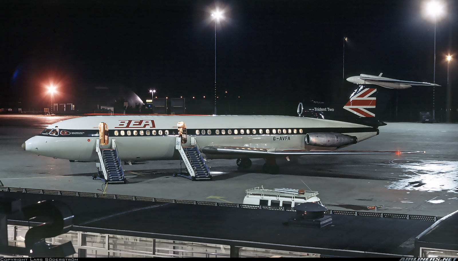 BEA - British European Airways Hawker Siddeley HS-121 Trident 2E G AVFA