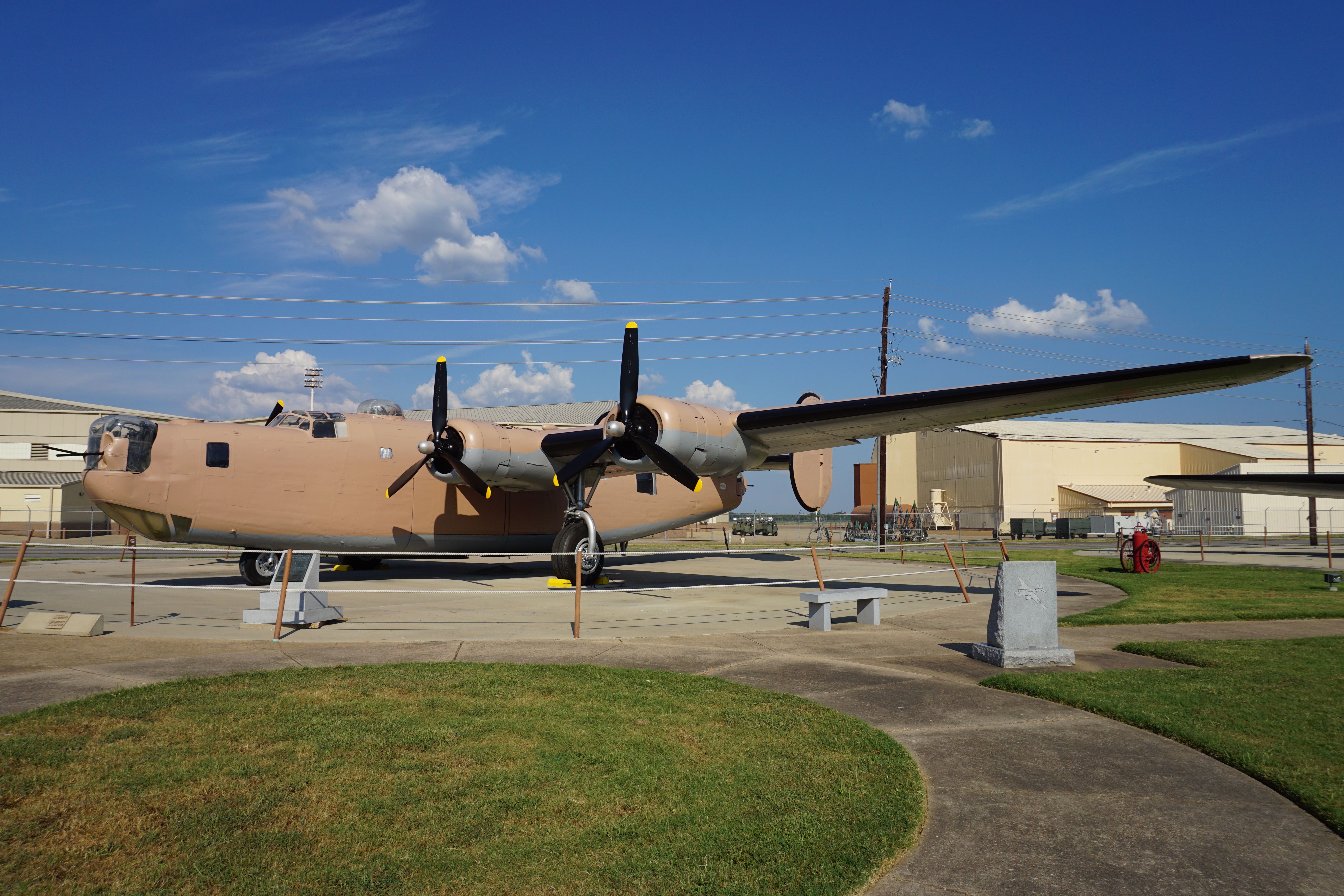 Consolidated B-24 Liberator B-24J