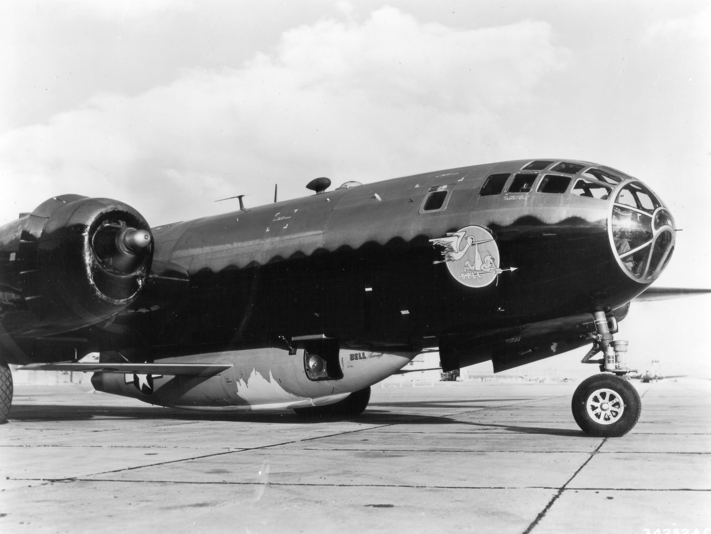 Bell X-1 en el vientre de un B-29
