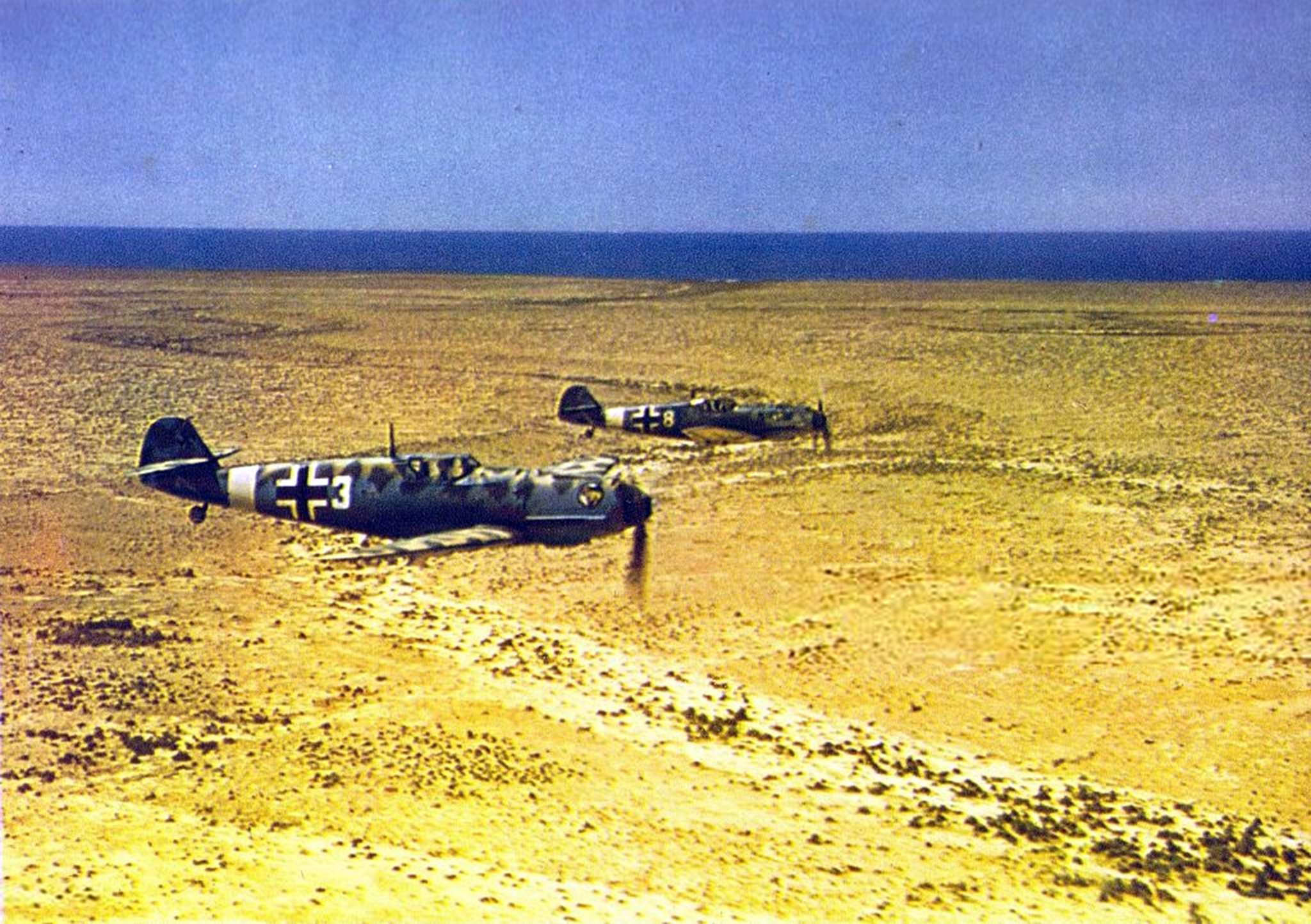 Bf 109 del JG 27 in volo sopra il Nordafrica, verso il 1941