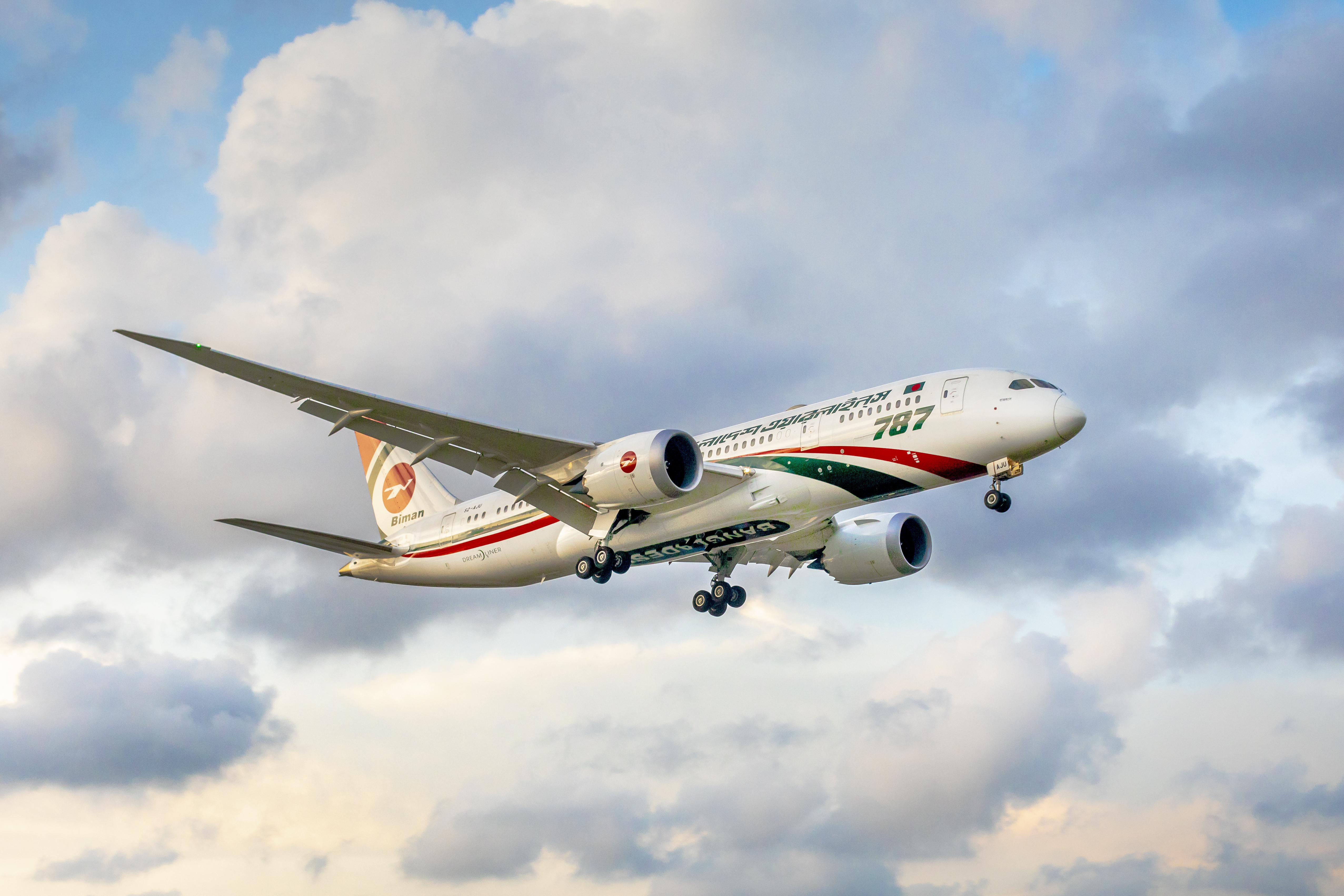 Biman Bangladesh Airlines Boeing 787 Dreamliner 2