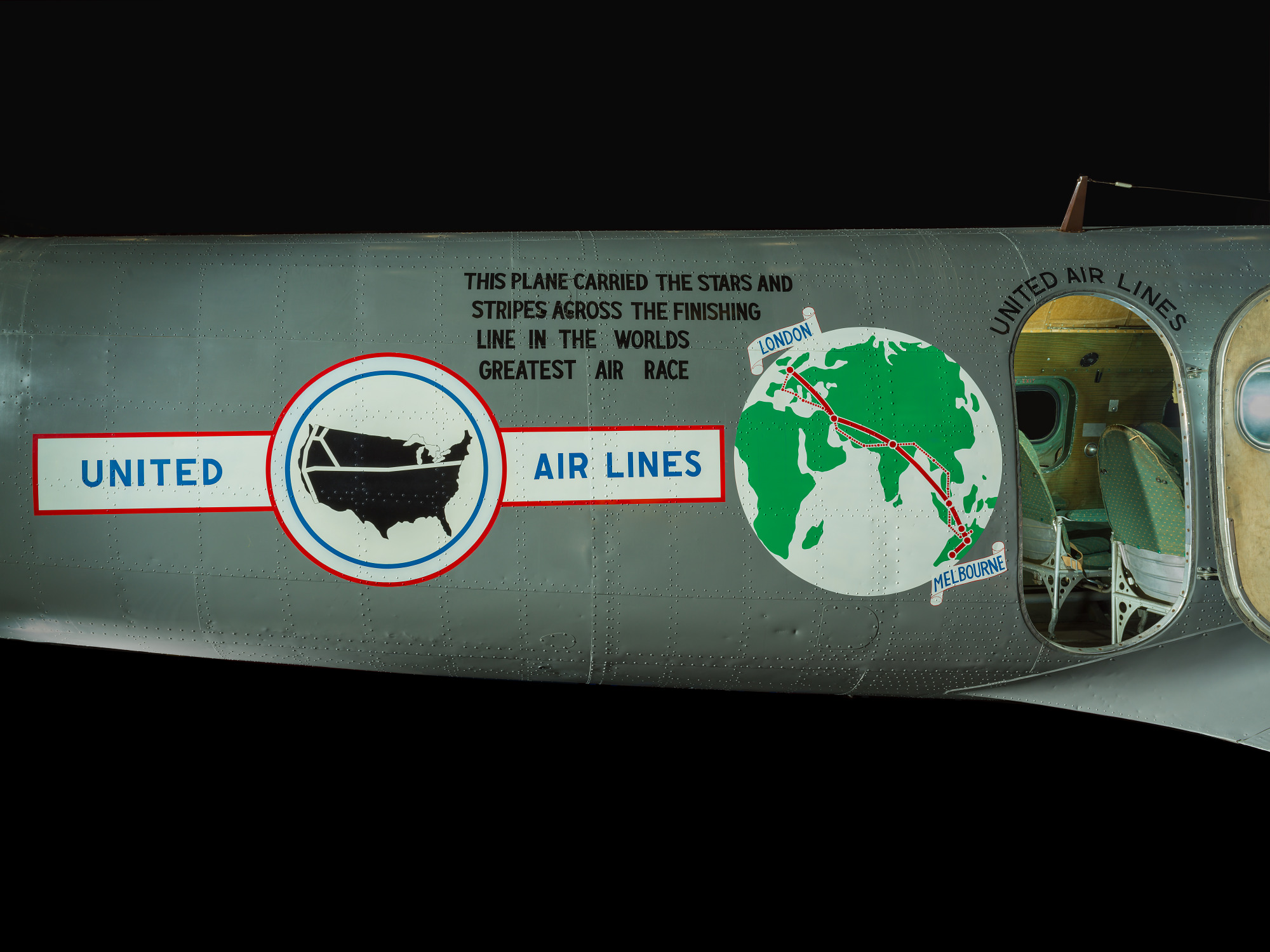 Boeing 247-D - DPLA - 069d557576650fed45a422612b9d9702 (page 4)