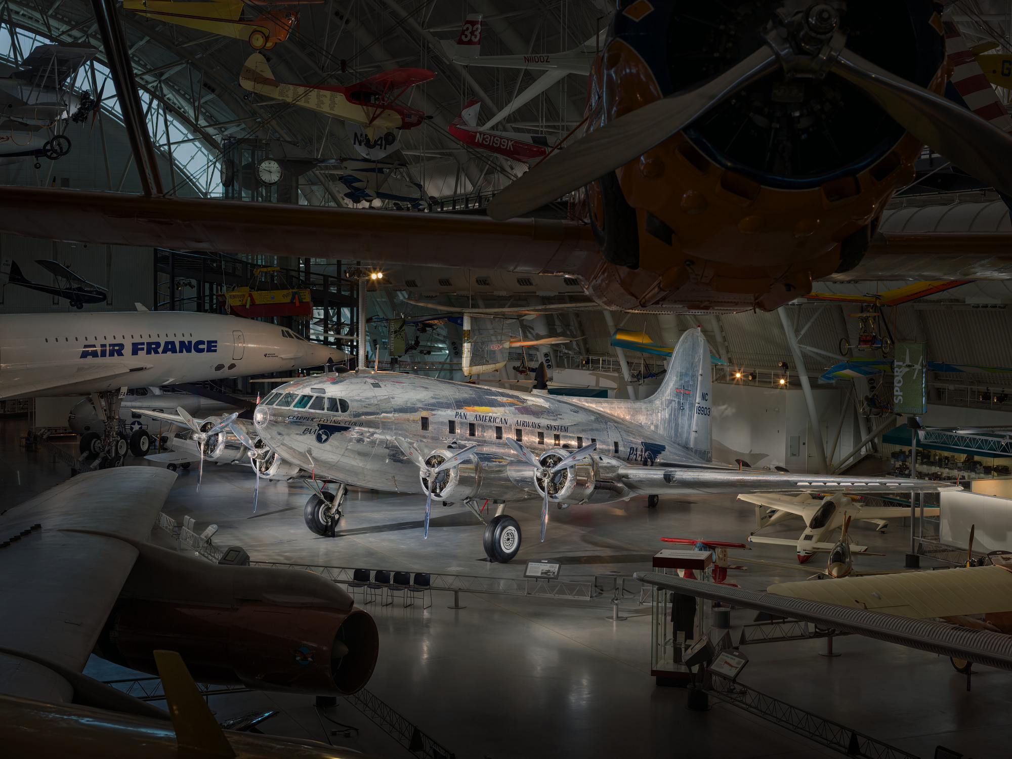 How does a plane stay in the air?