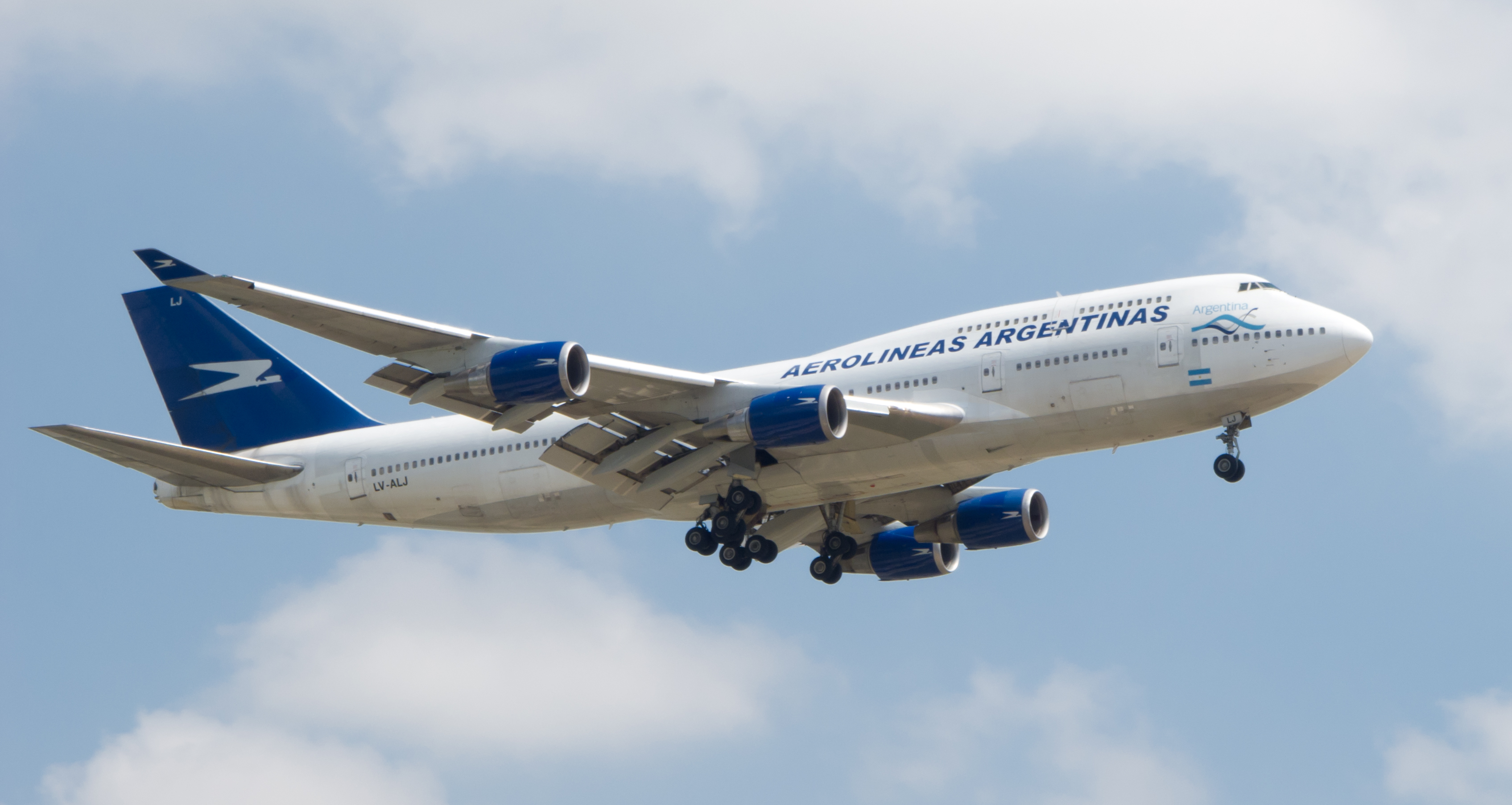 Boeing 747-475 - Aerolíneas Argentinas - LV ALJ