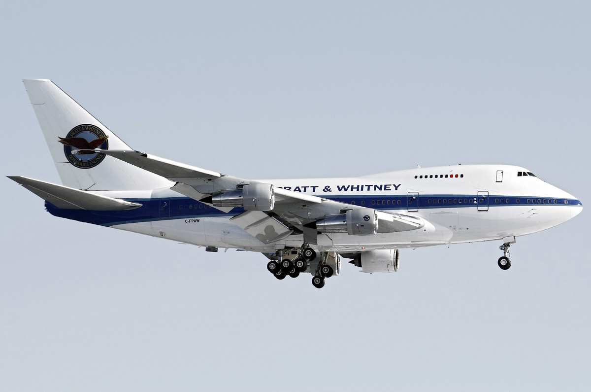 Boeing 747