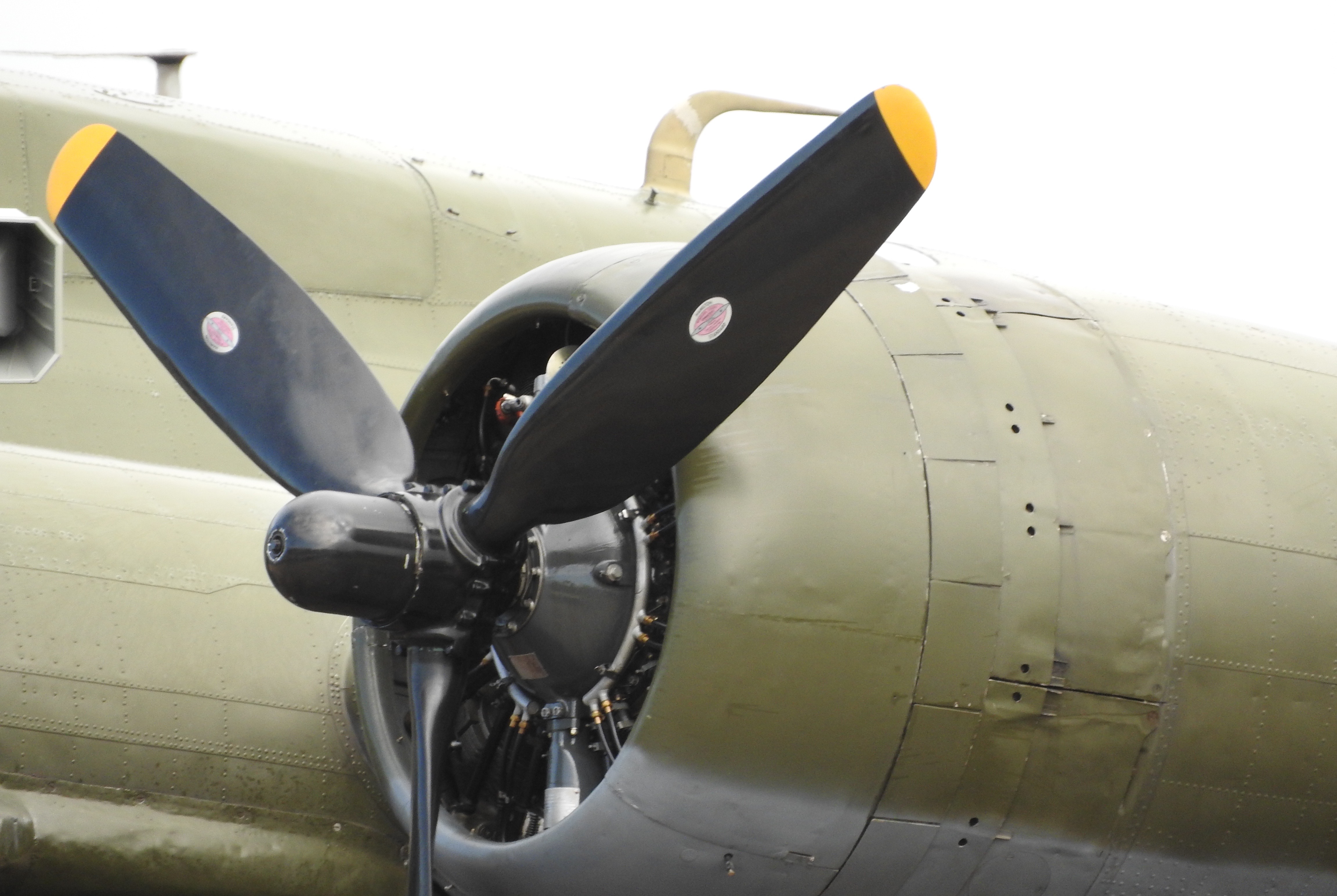 Boeing B-17G Flying Fortress 'Sally B