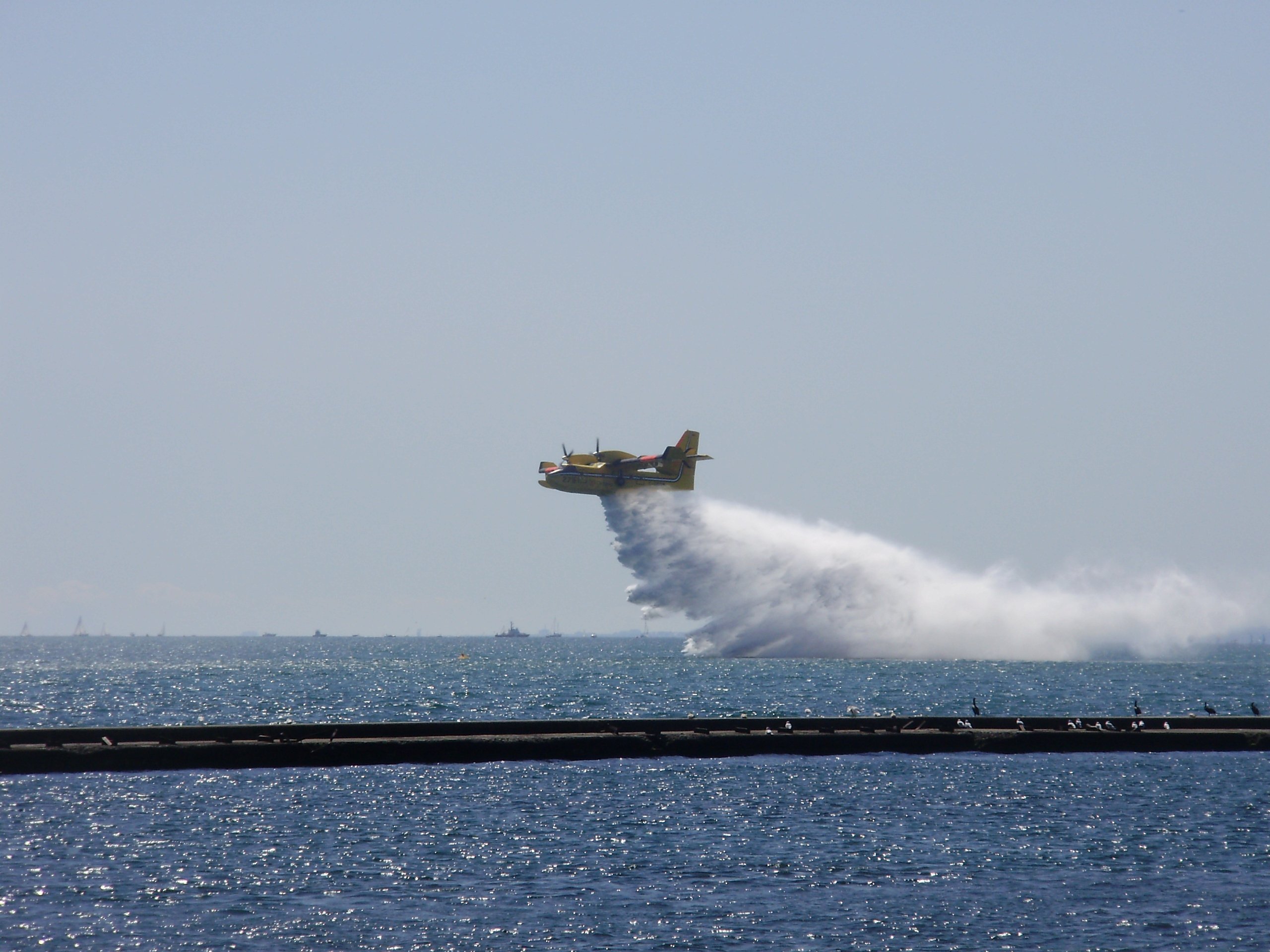 Bombardier 415 (CL-415) Water Bomber, Canadian International Air Show