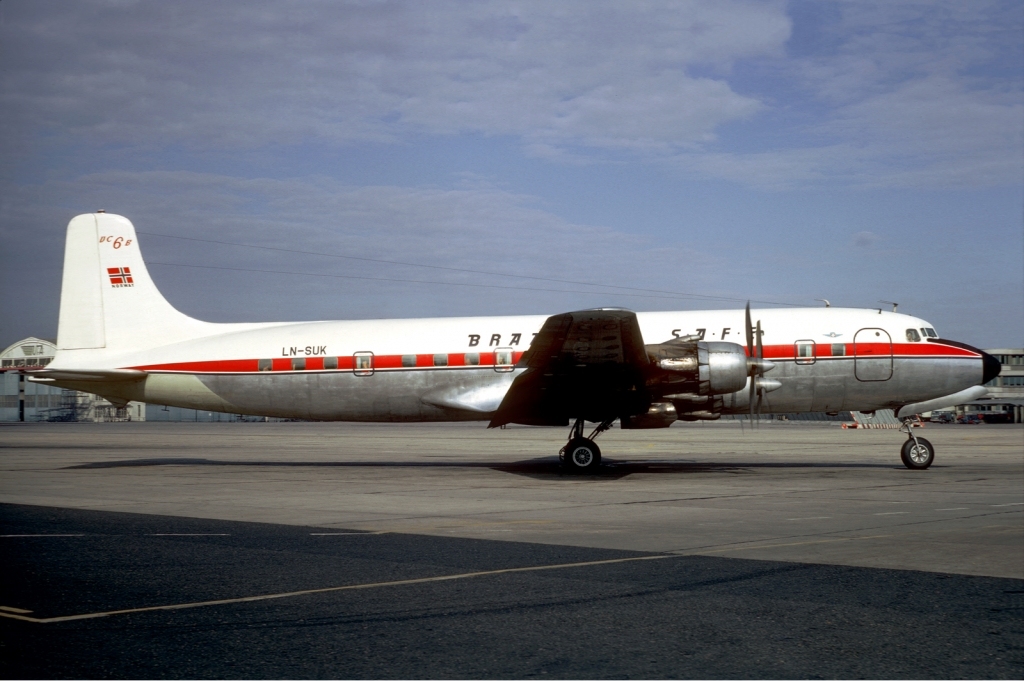 Braathens S A F E. Douglas DC-6B