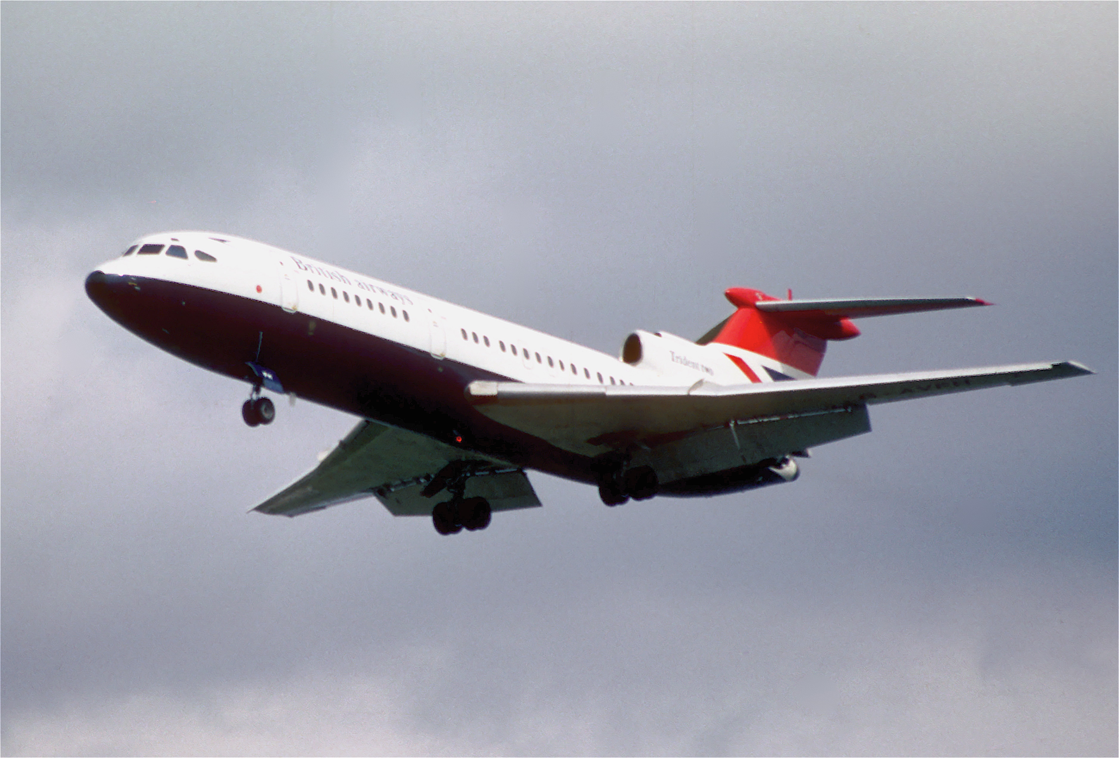 British Airways Hawker Siddeley HS121 2E Trident; G-AFVH@LHR, April 1979