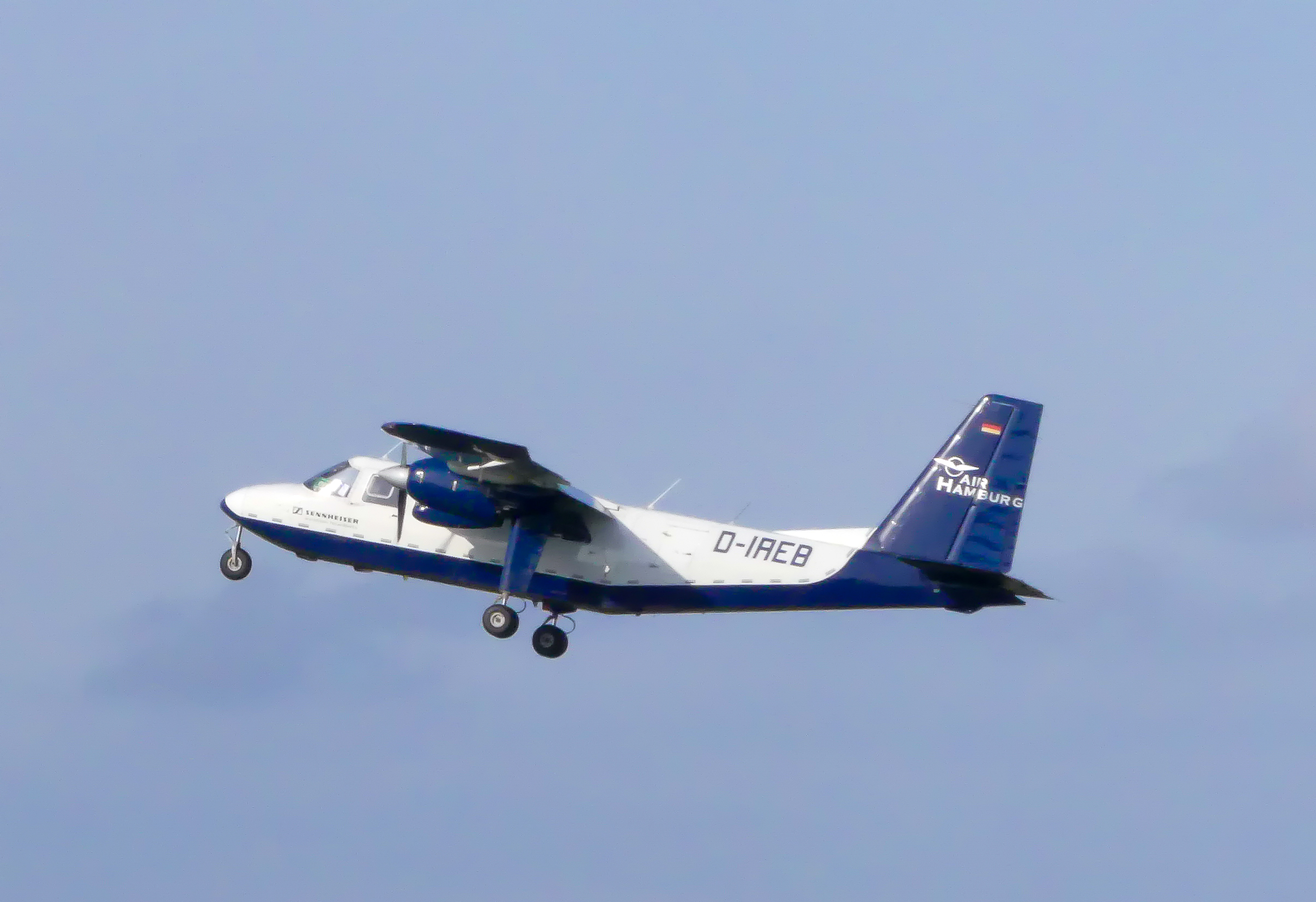 Britten-Norman BN-2A Islander (D-IAEB) 11