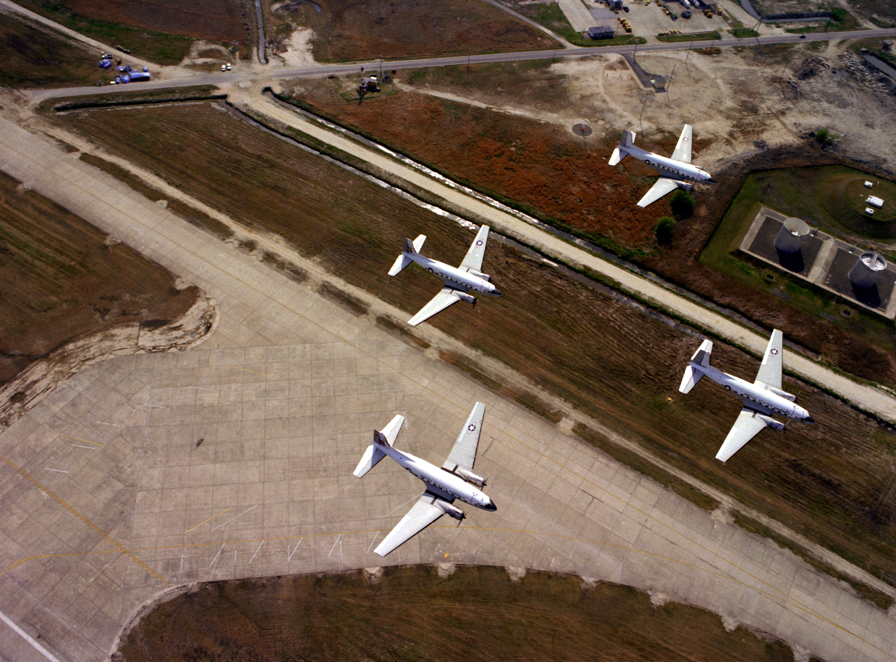 Douglas DC-3