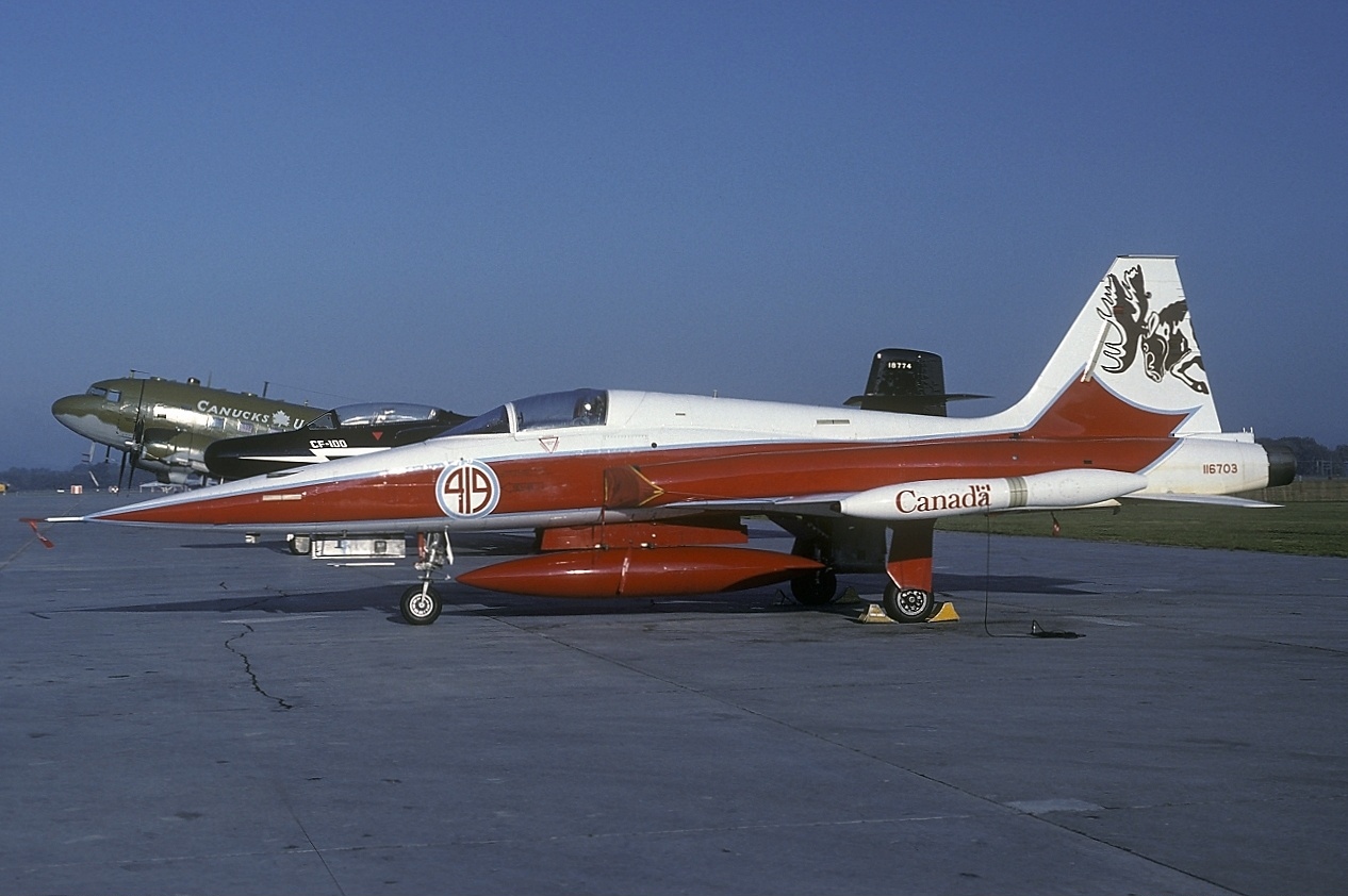 CF-116A nei colori Moose del 419º Squadrone