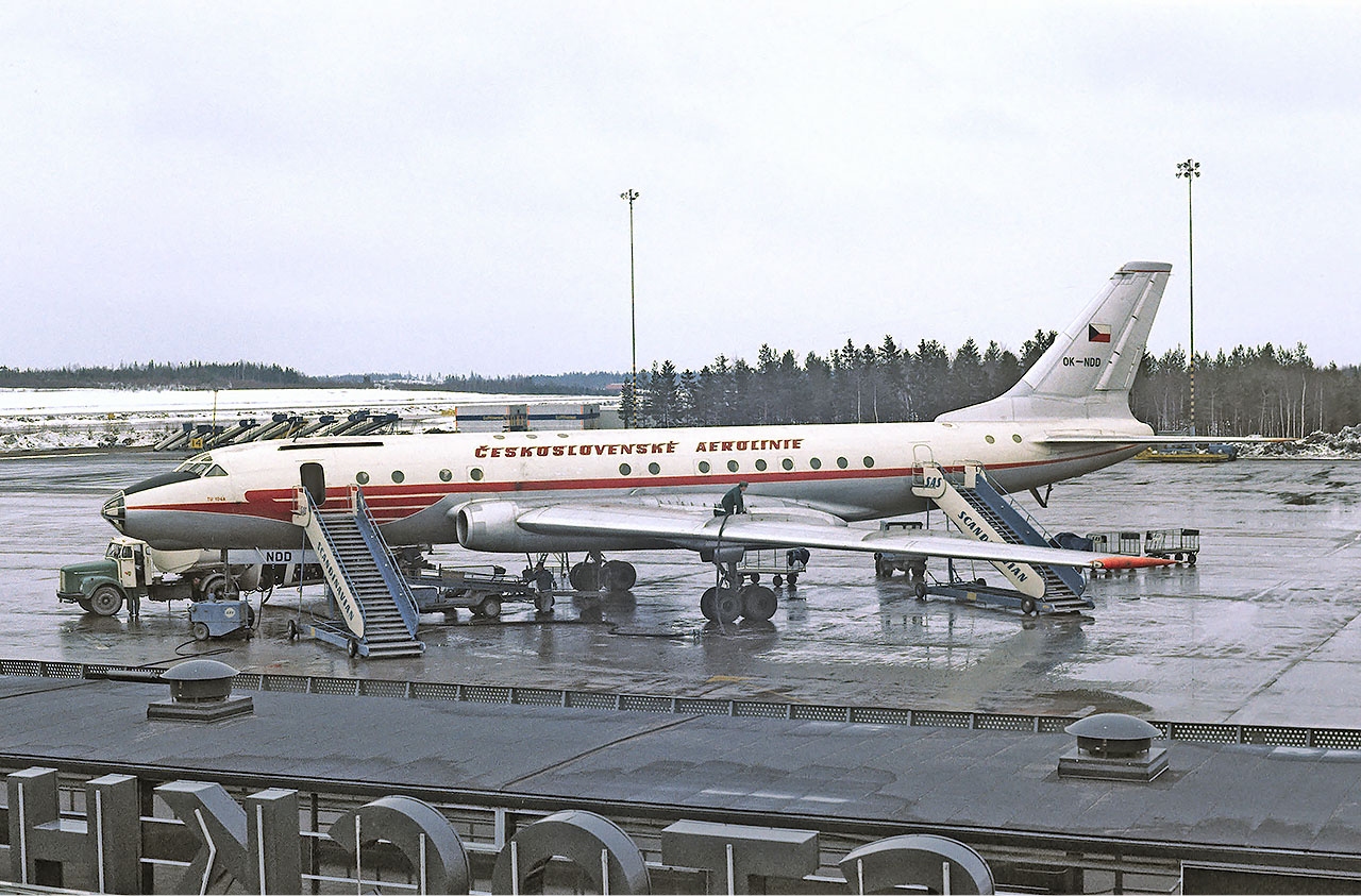 CSA Tupolev Tu-104 Soderstrom-1