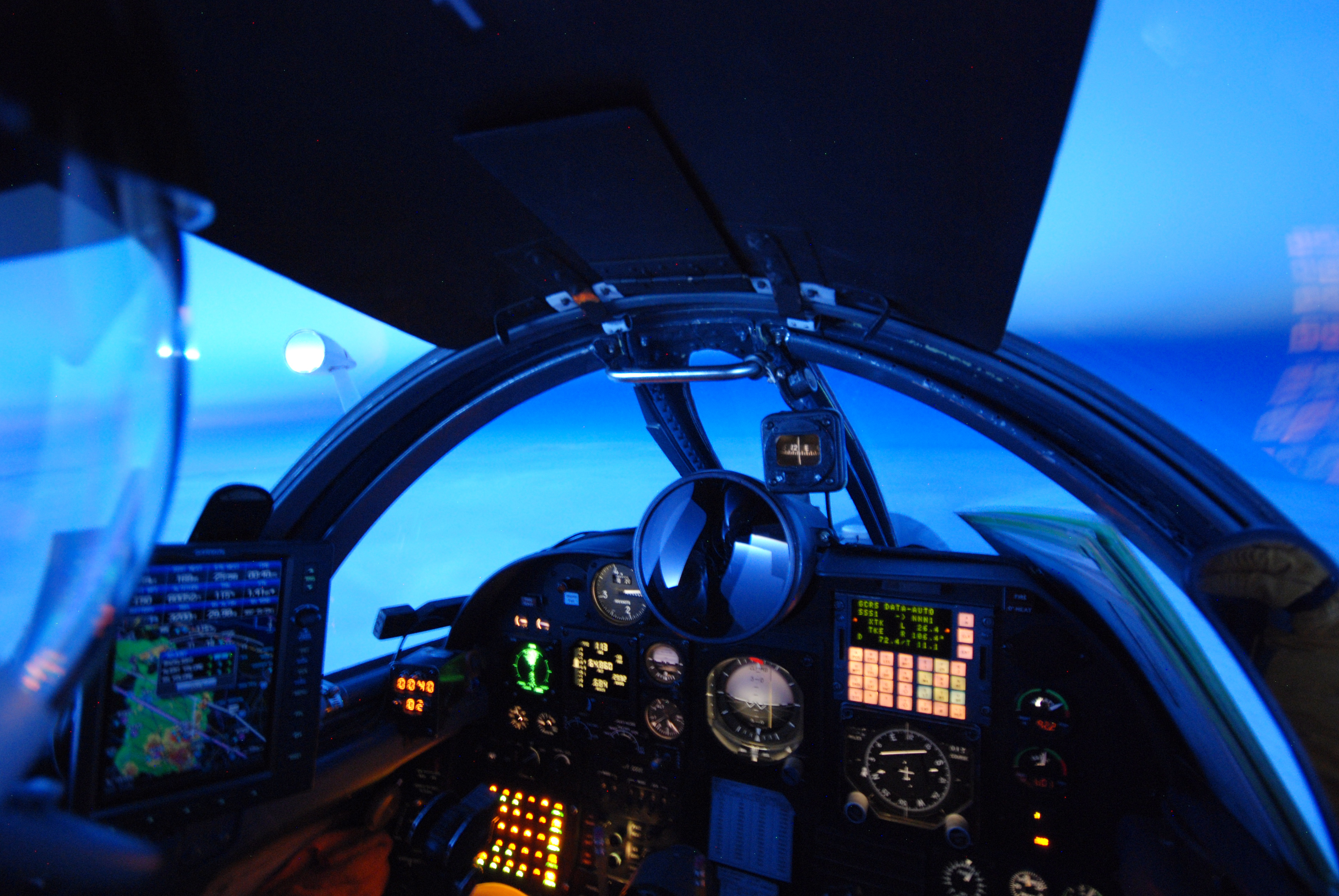 Cabina de un ER-2 de la NASA