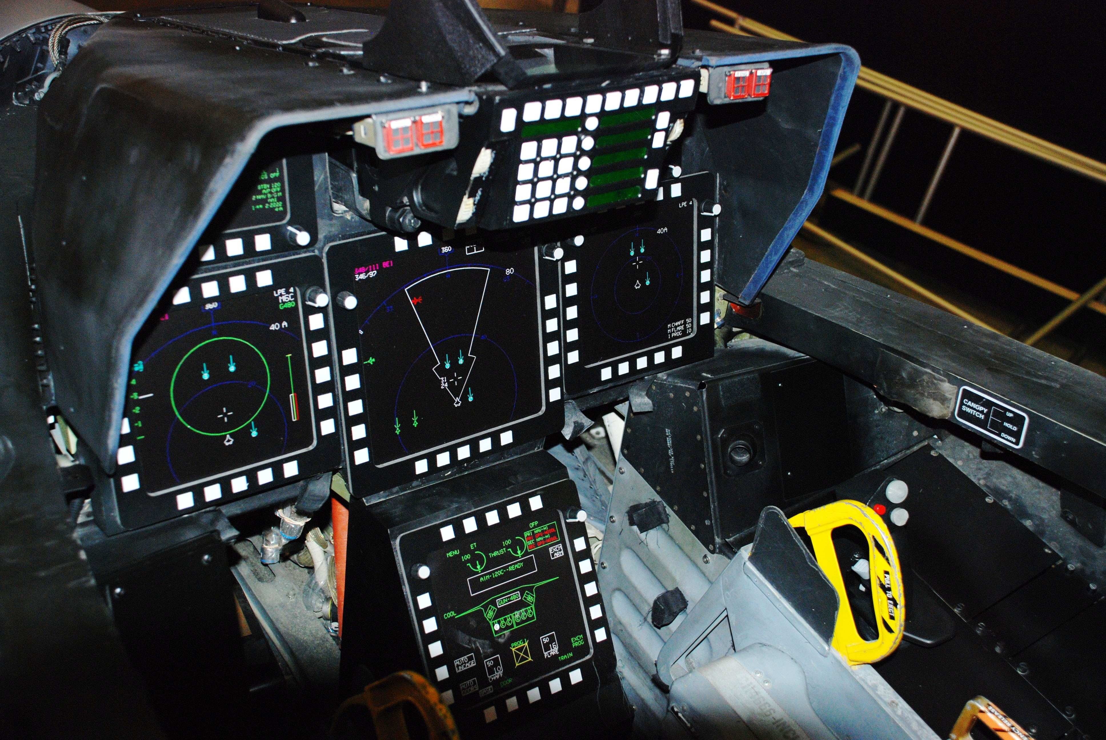 Cabina del F-22A Raptor