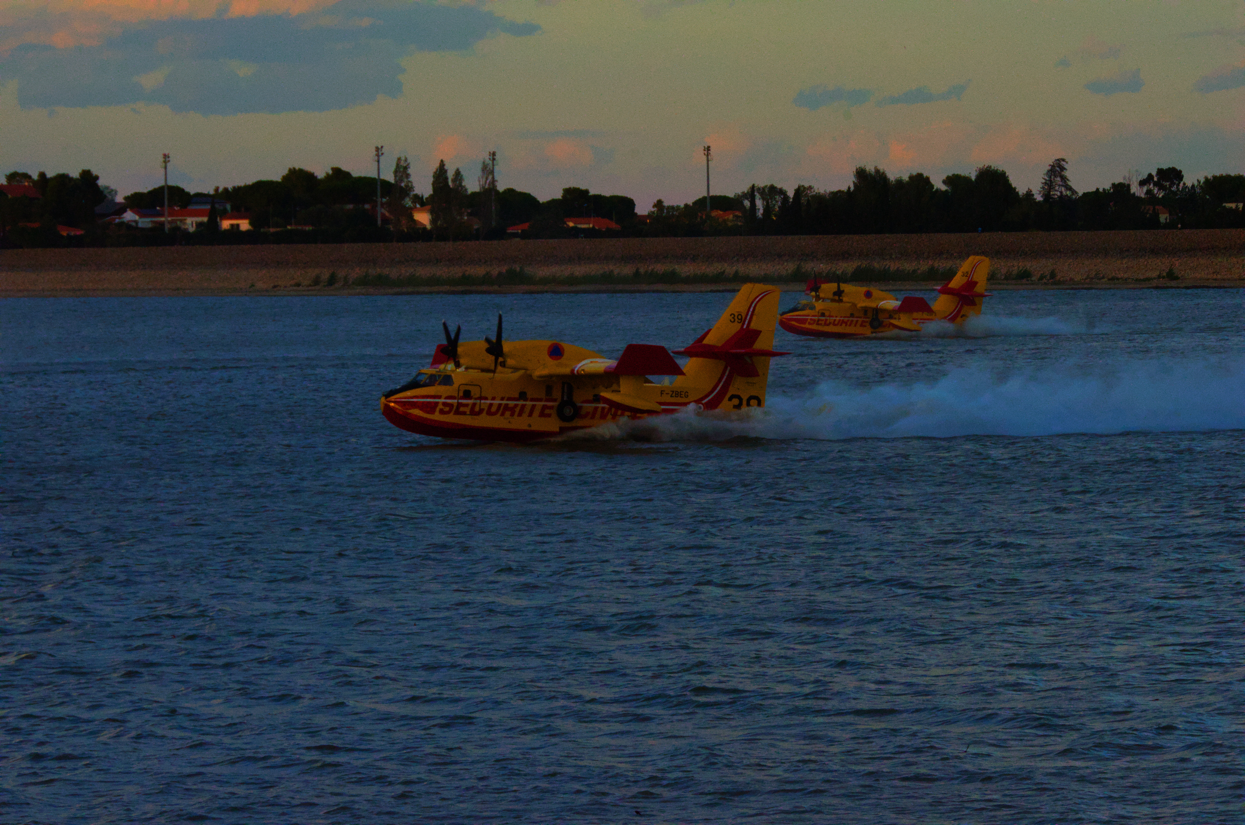 Canadair CL-415