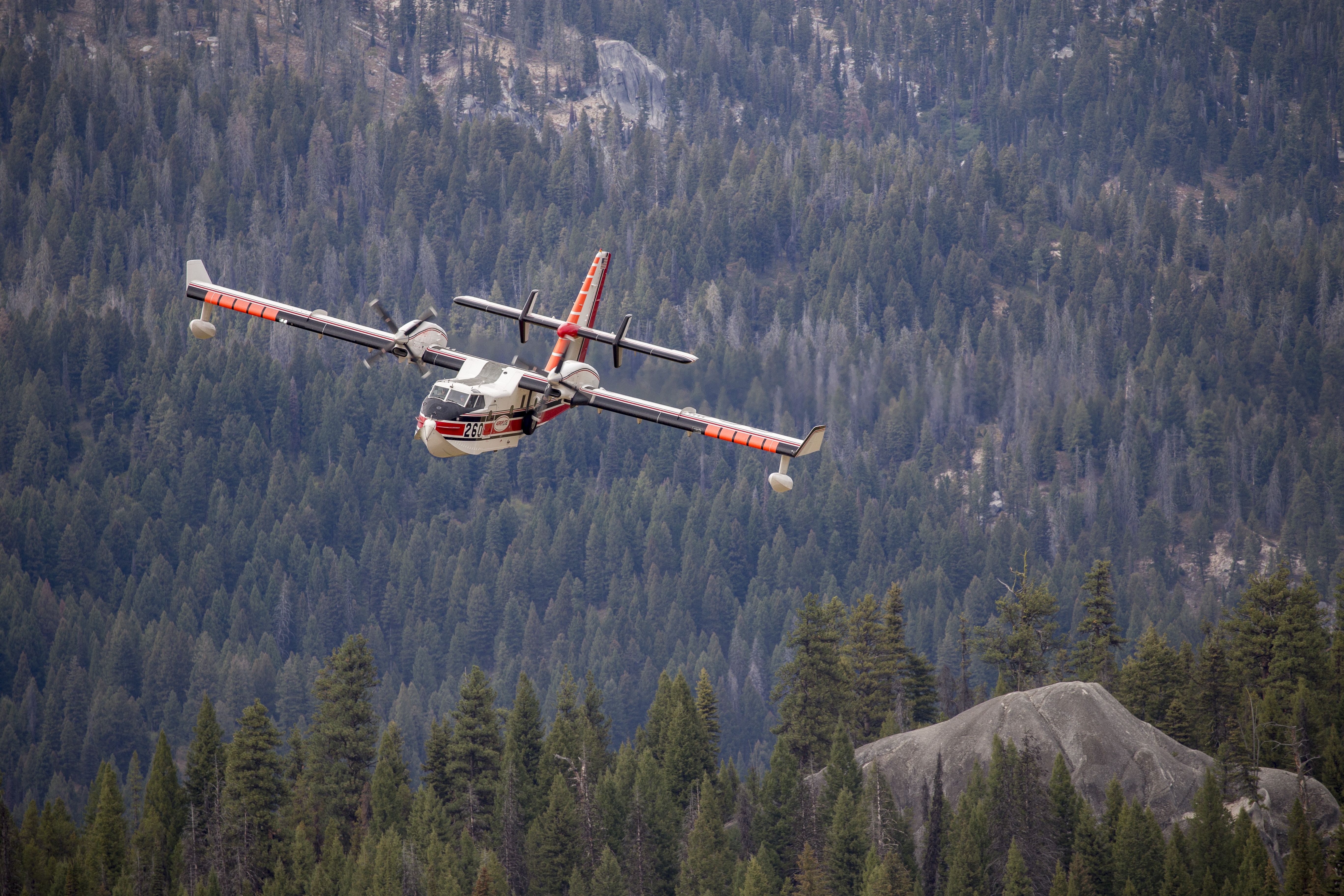 Canadair CL-415 water bomber fighting a fire at Boise, on