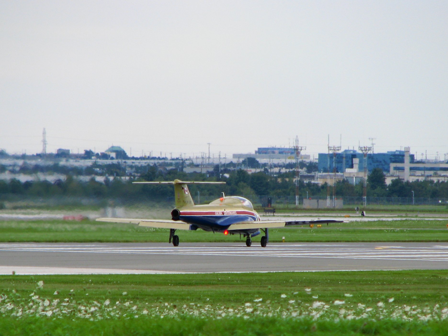 Canadair CT-114 Tutor Golden Centennaire