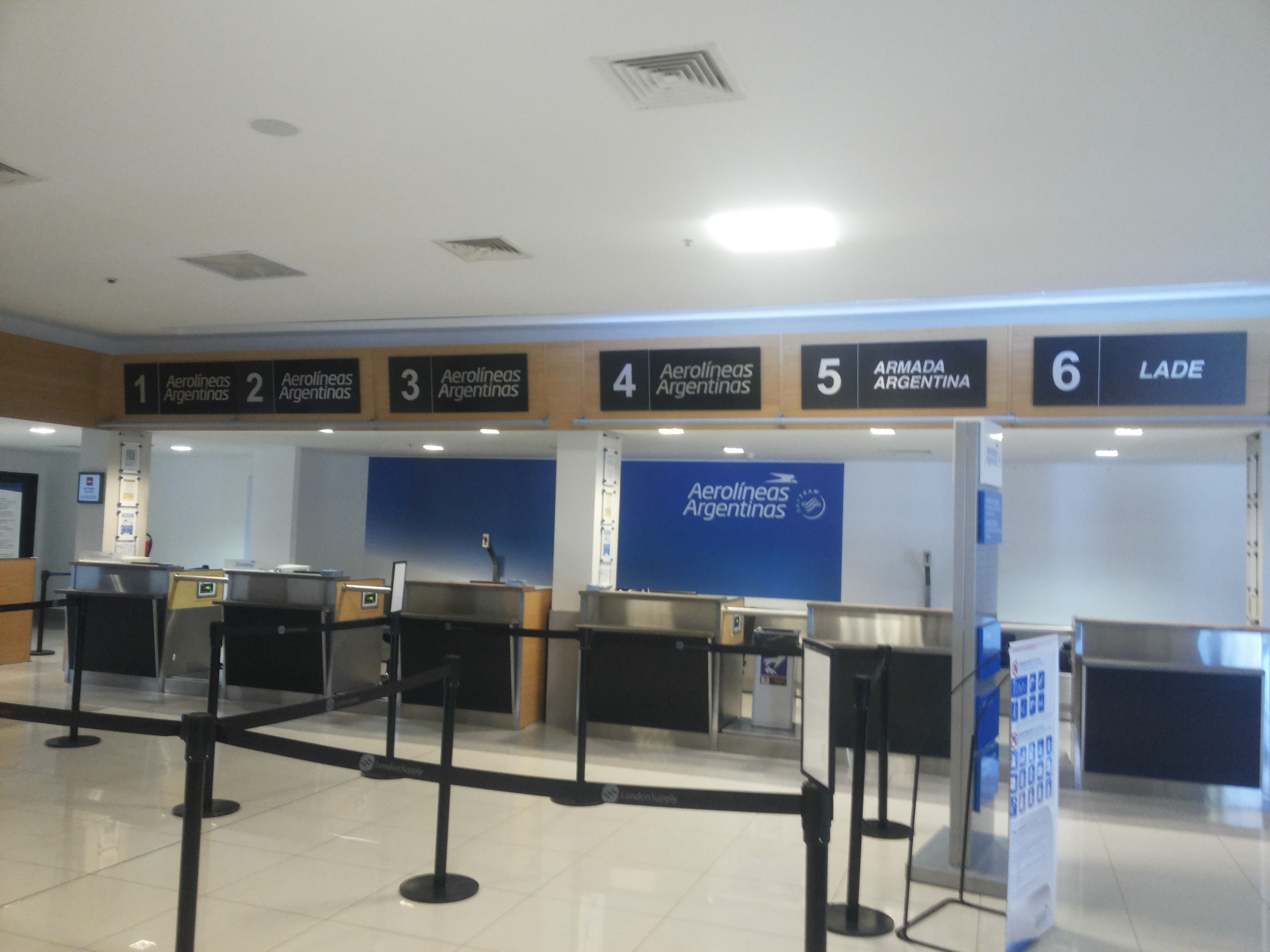 Check in Aerolineas Argentinas Trelew Airport
