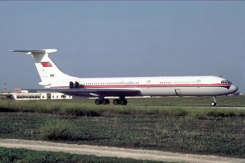 Chosonminhang Ilyushin Il-62M 889 a Luqa - Malta International (MLA, LMML)