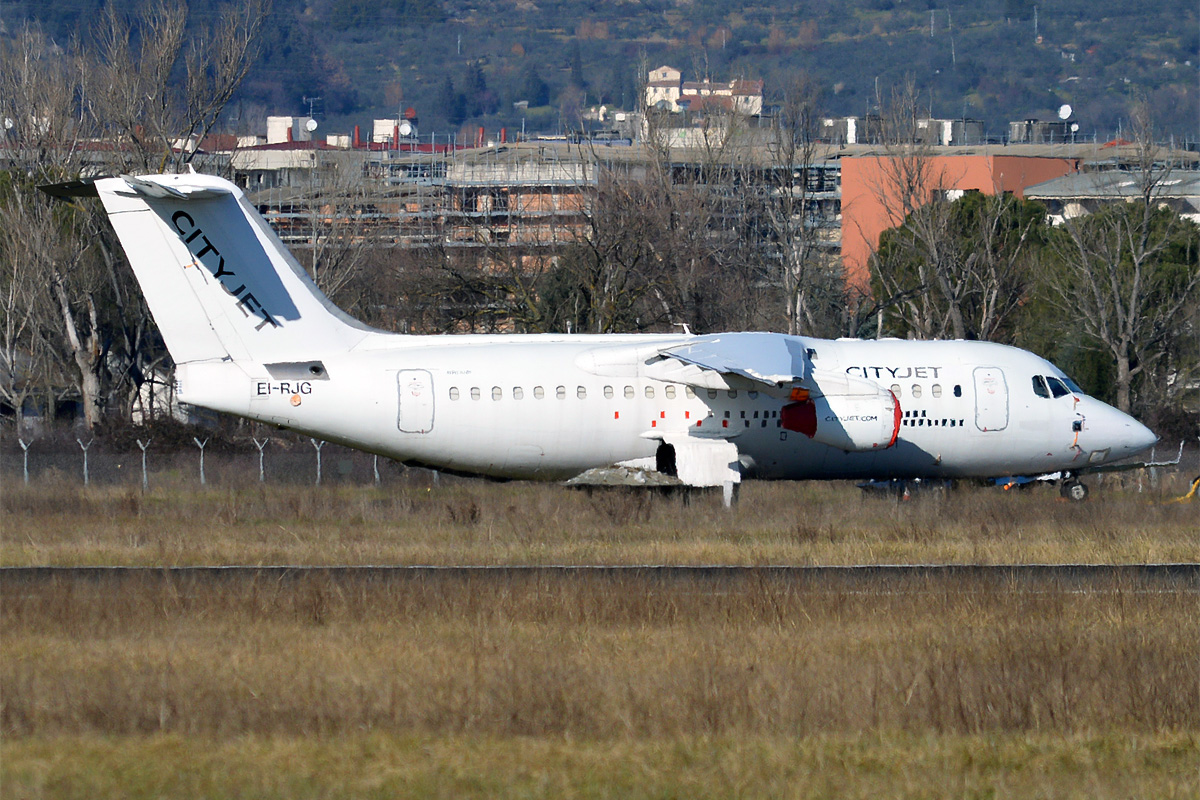 City Jet EI RGJ Avro RJ85