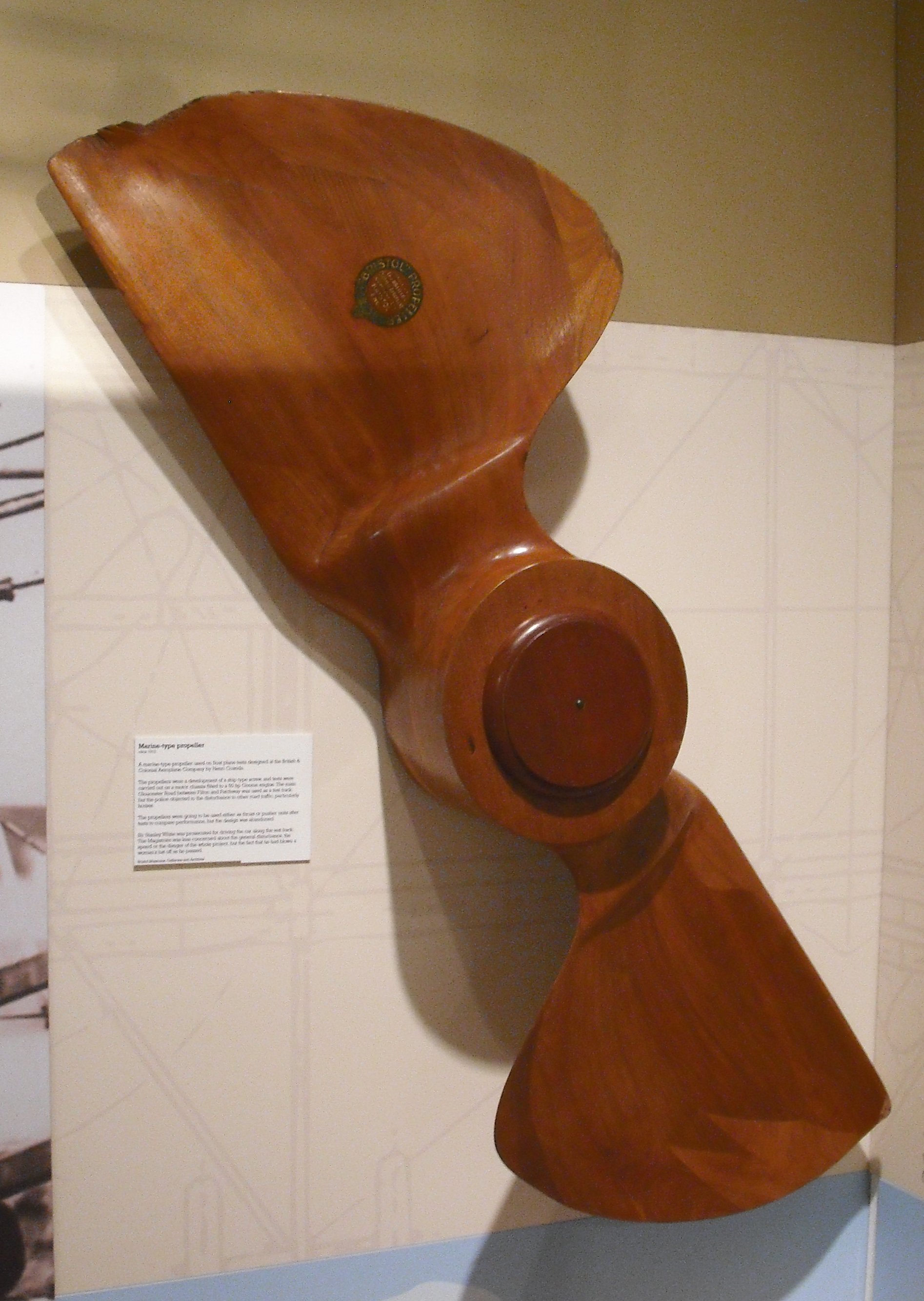 Coandă marine-type propeller