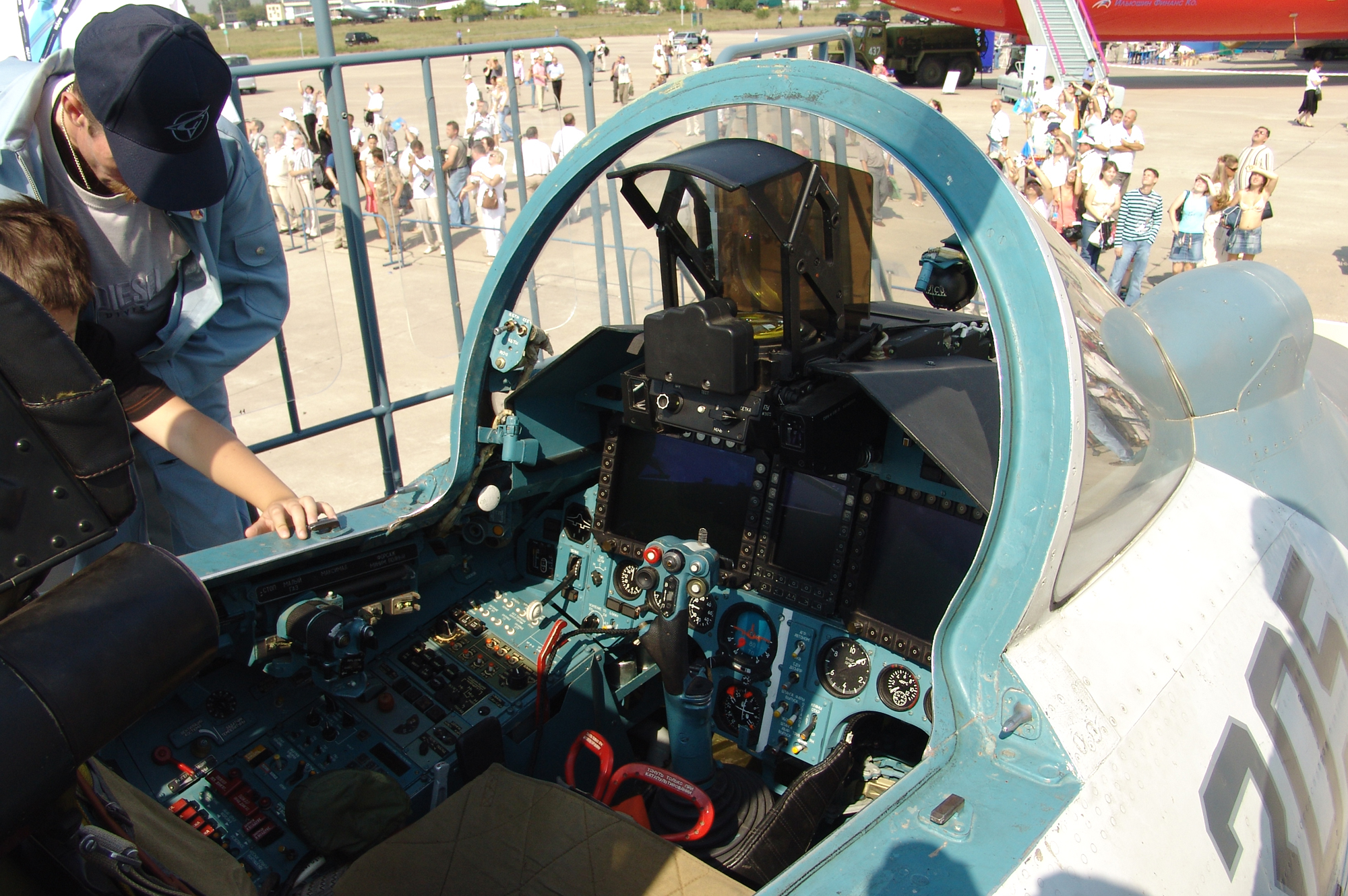 Sukhoi Su-27