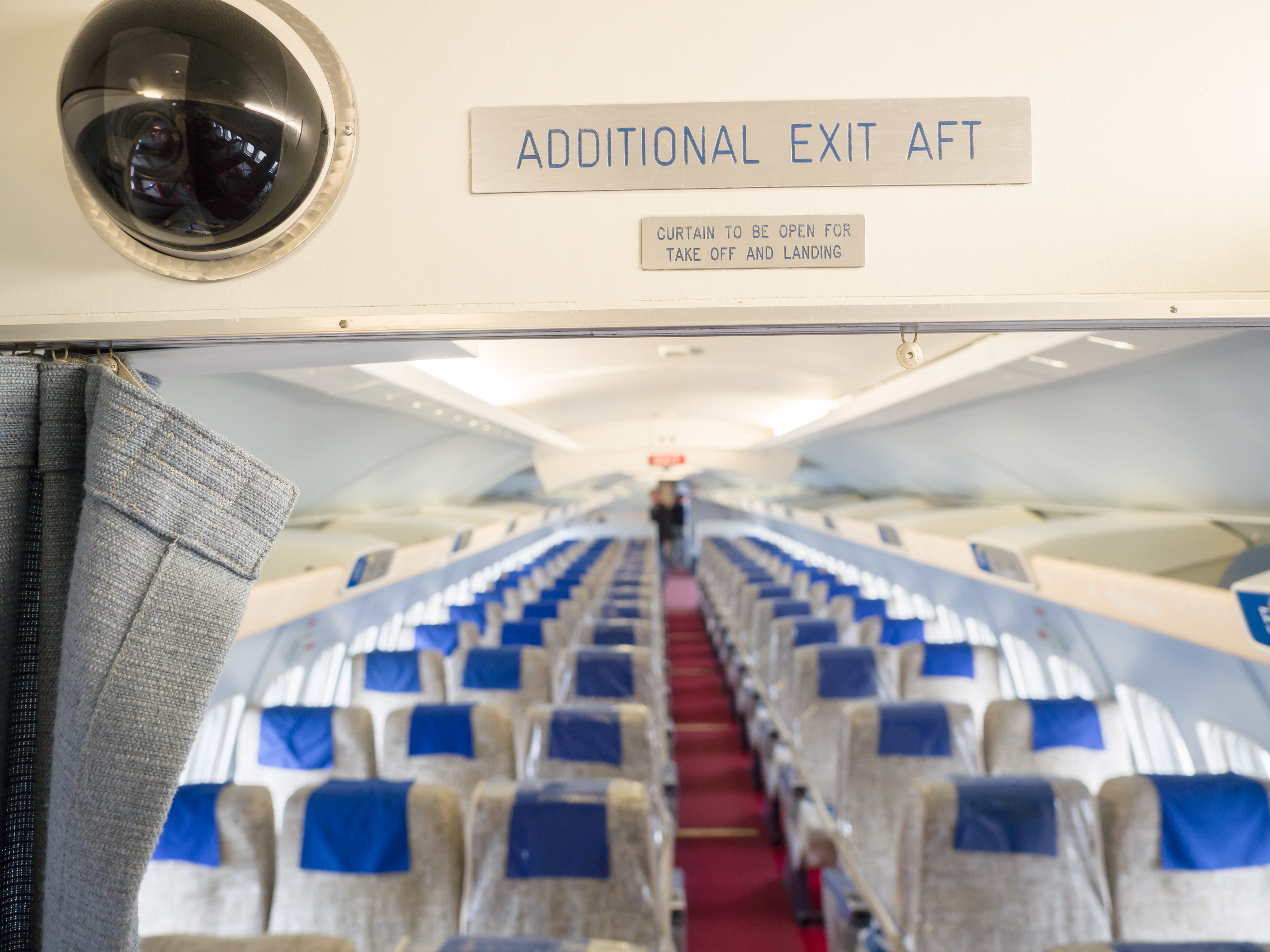 Convair 990 "Coronado" interior