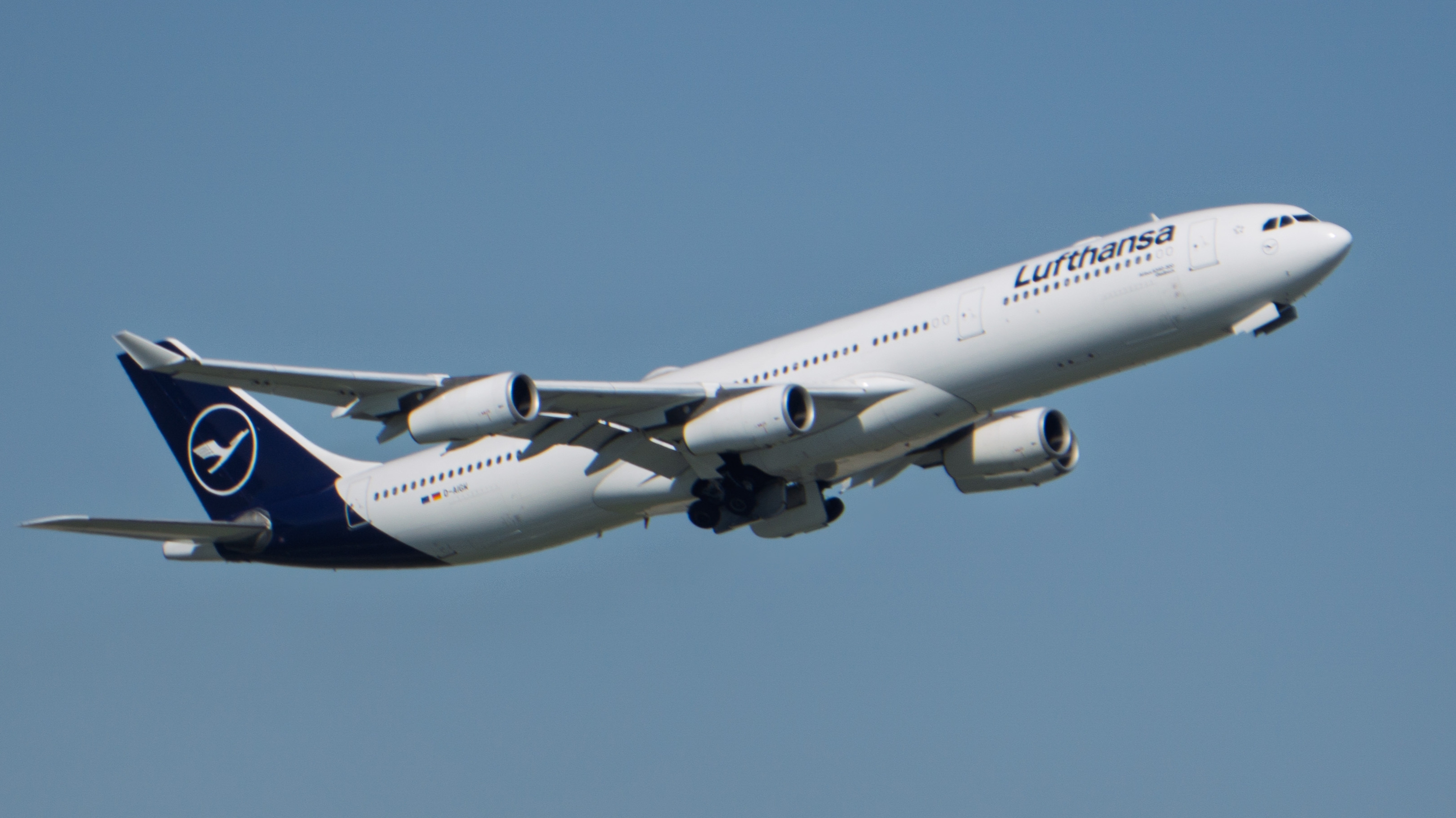 D AIGW AIRCRAFT Airbus A340-313 -1B