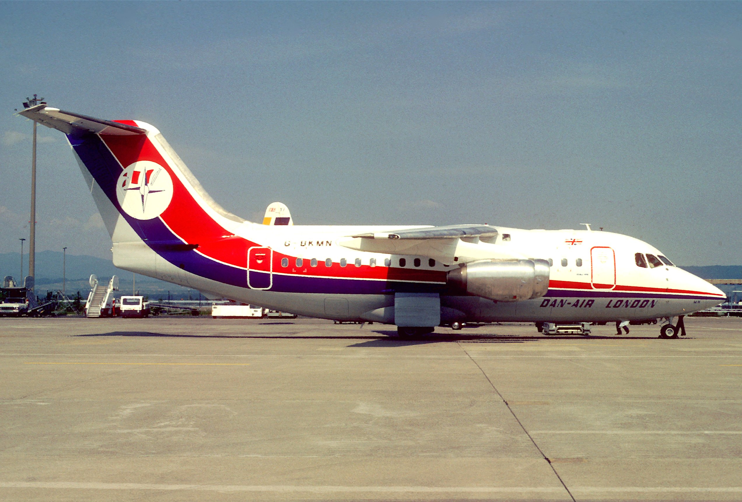 Dan-Air London BAe-146-100; G-BKMN, June 1988